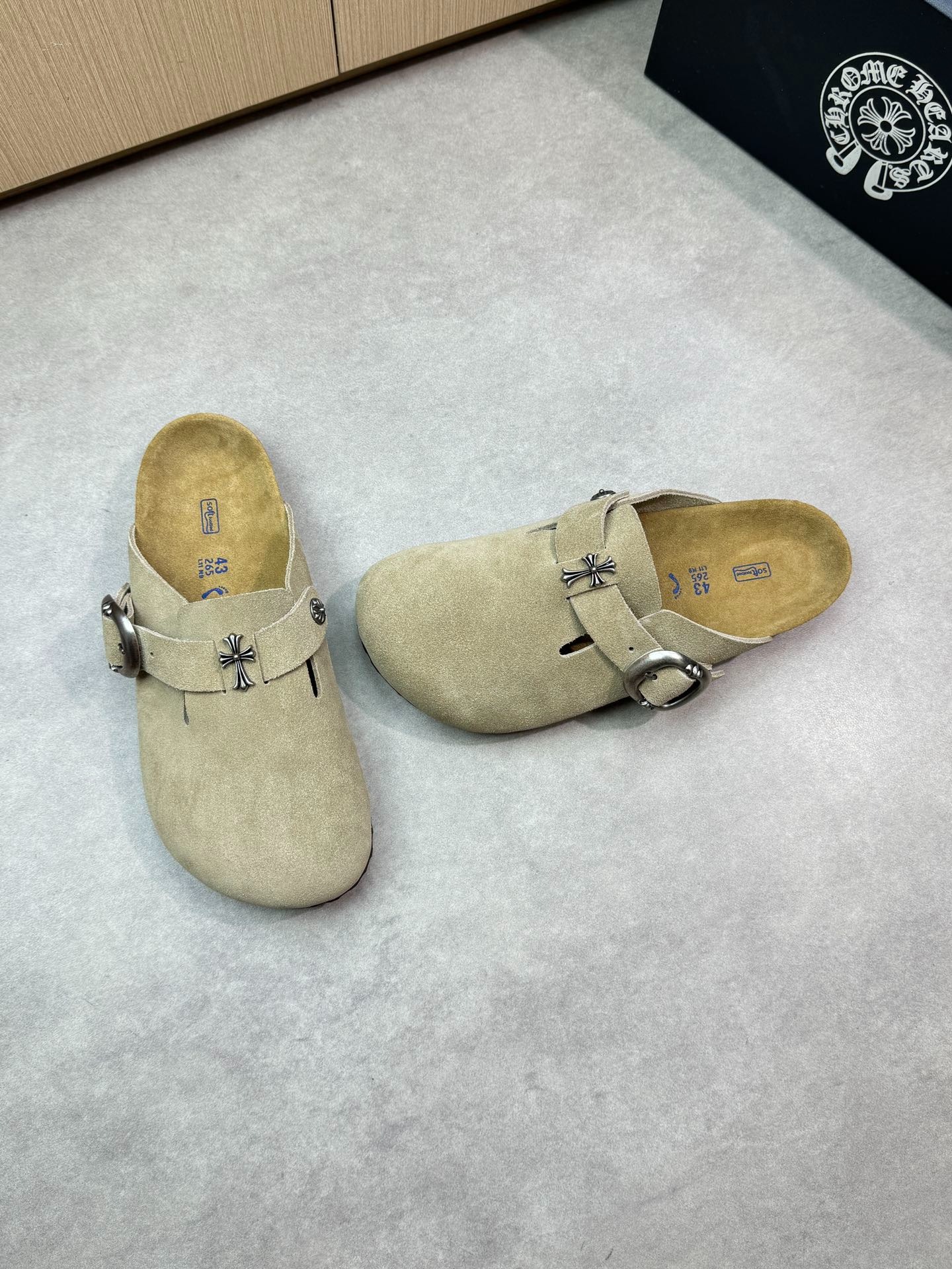 크롬하츠 콜라보 보스턴 남성 클로그