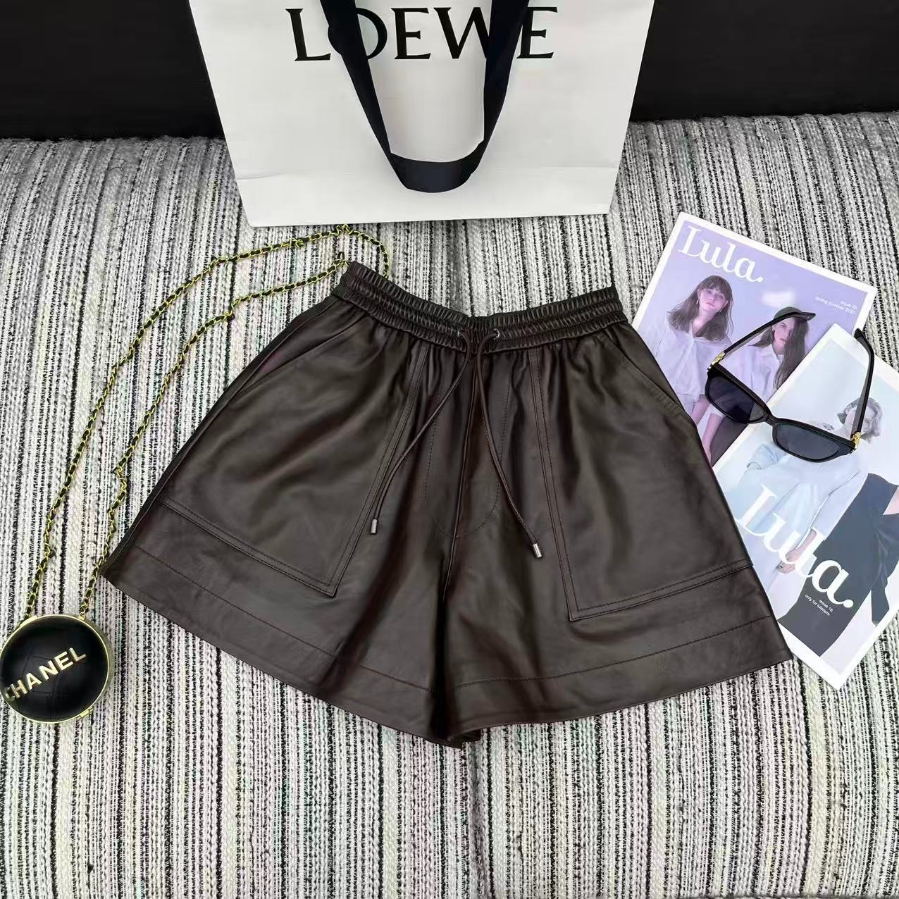 로에베 25 신상 허리밴딩 와이드 팬츠