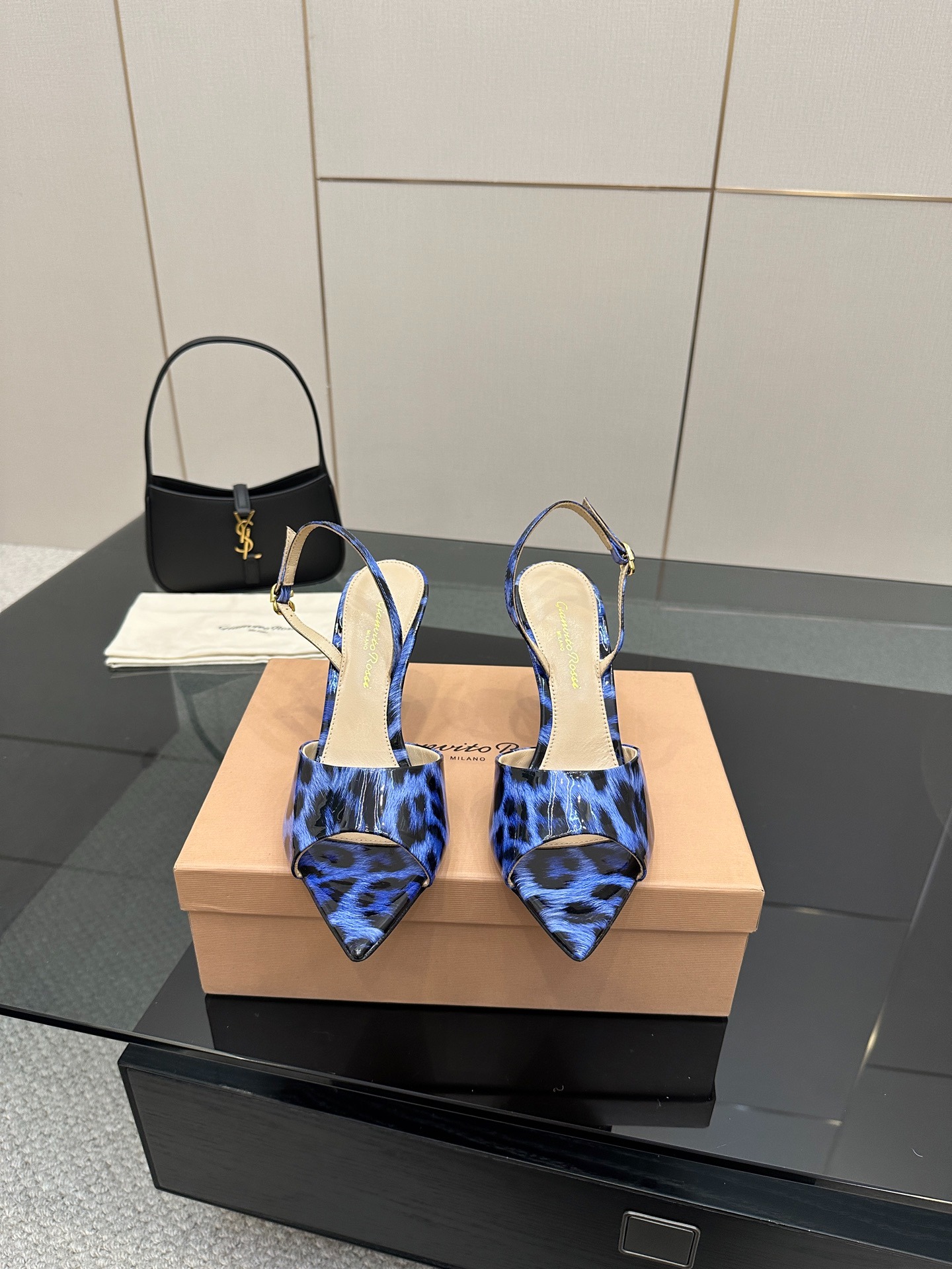 지안비토로시 로씨 25 신상 슬리퍼