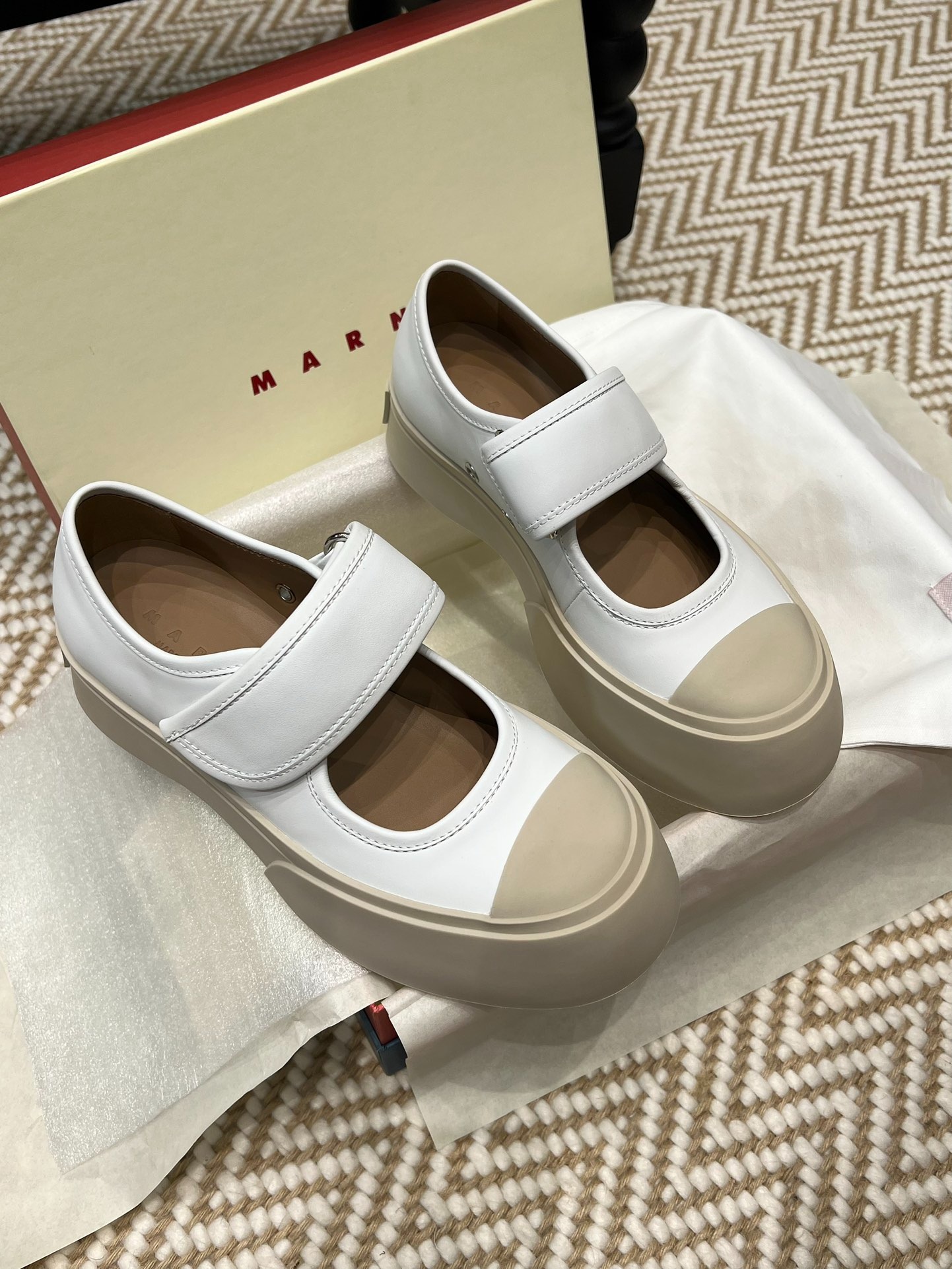 마르니 벨크로 통굽 메리제인