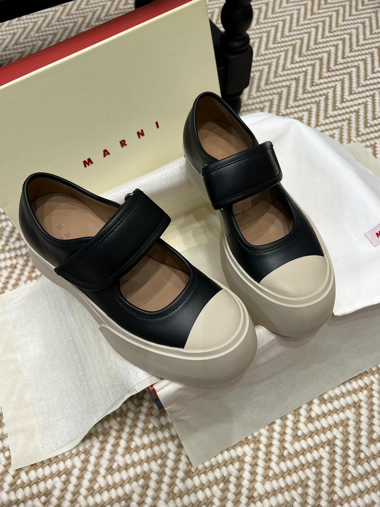 마르니 벨크로 통굽 메리제인