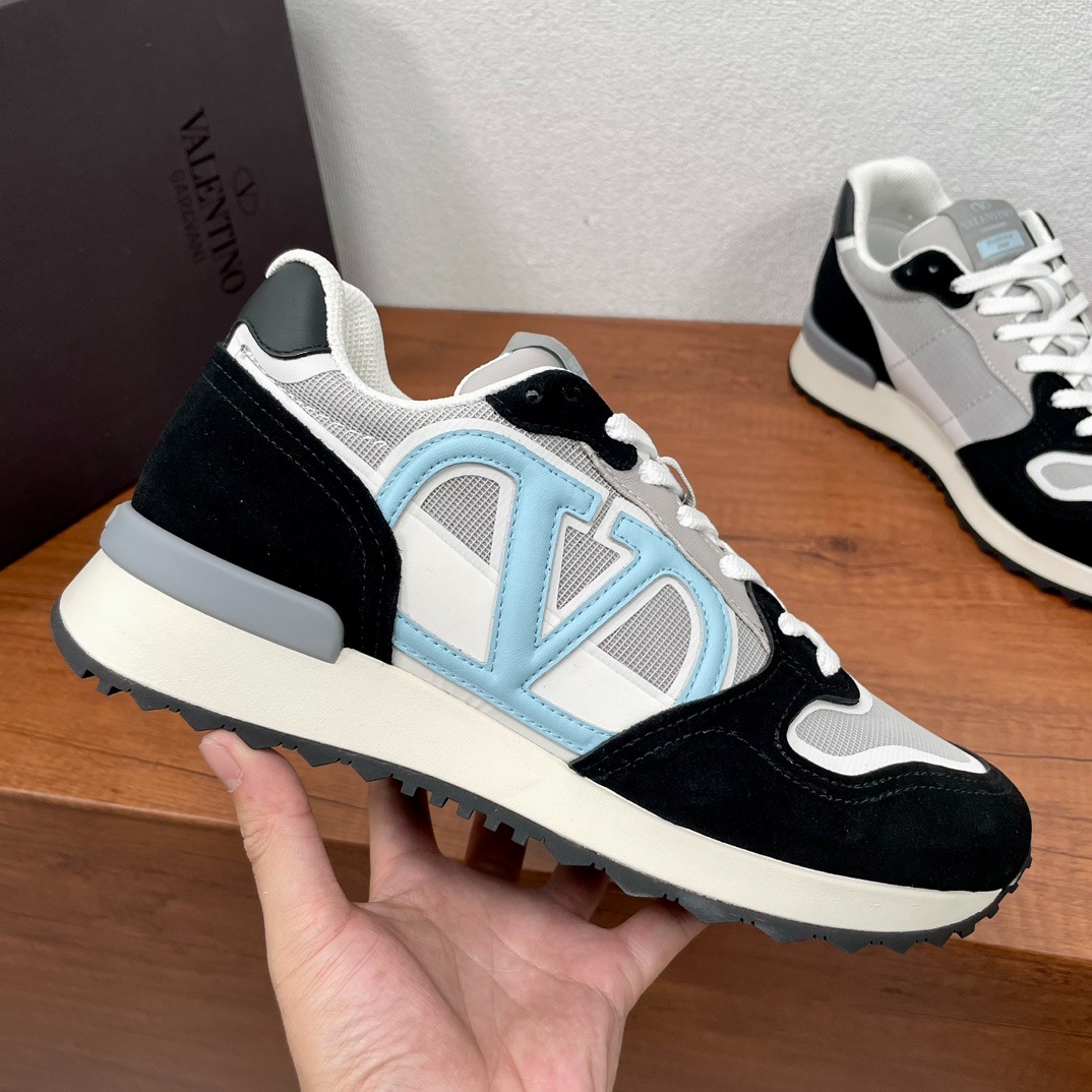 발렌티노 V LOGO PACE 남성 스니커즈