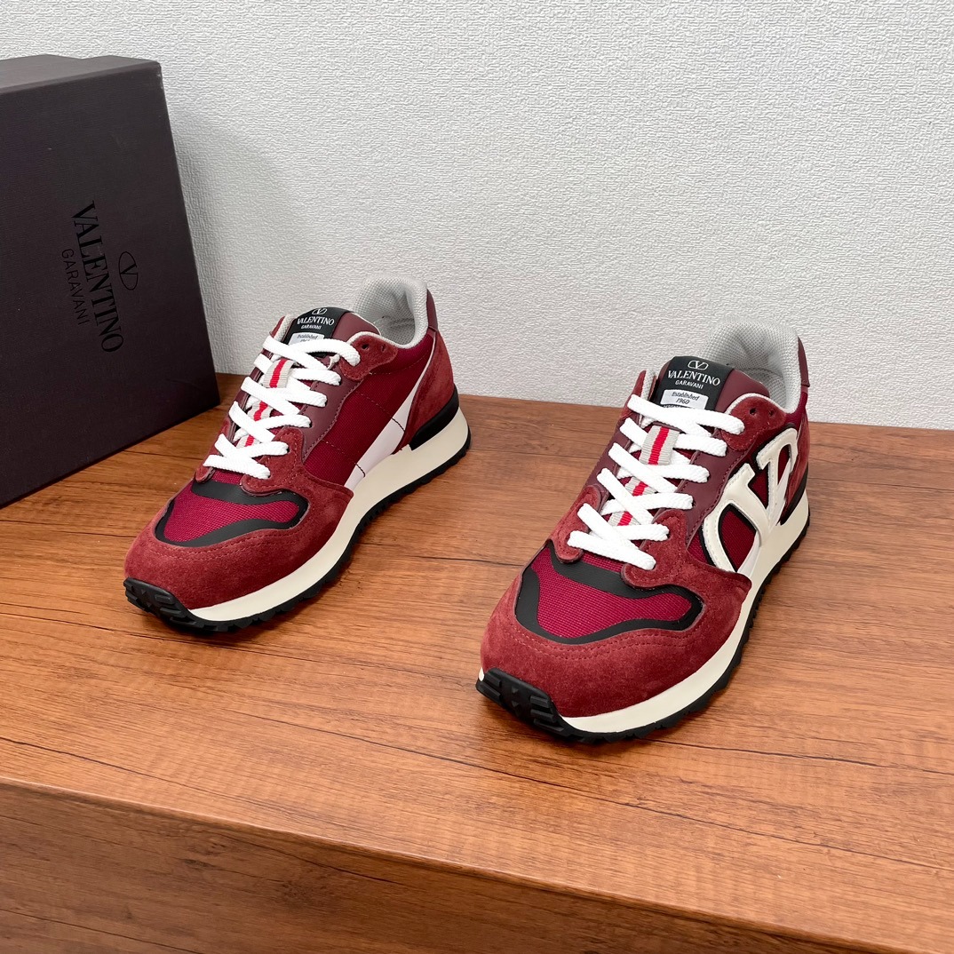 발렌티노 V LOGO PACE 남성 스니커즈