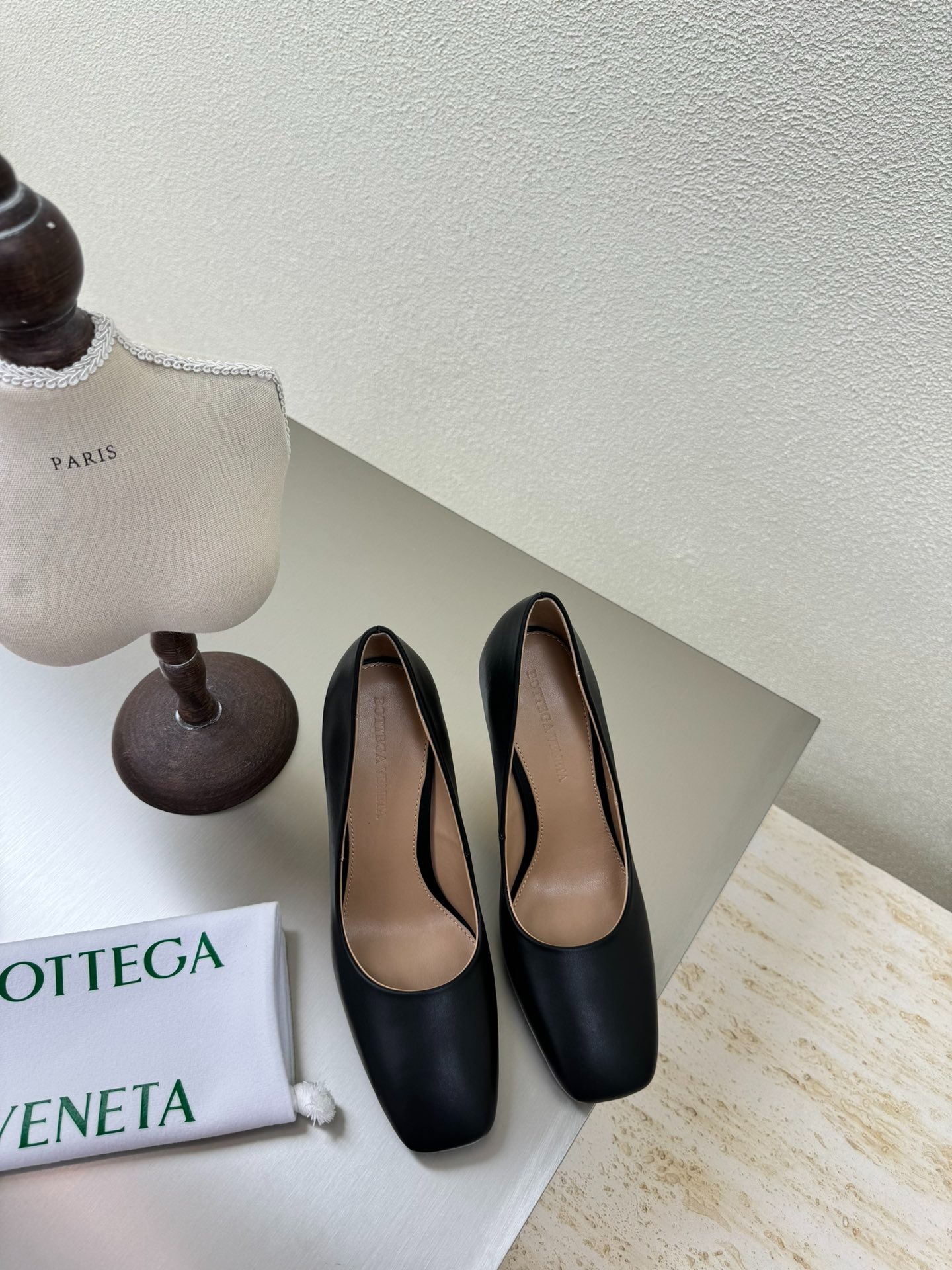 보테가베네타 Knot 라인 메탈굽 힐