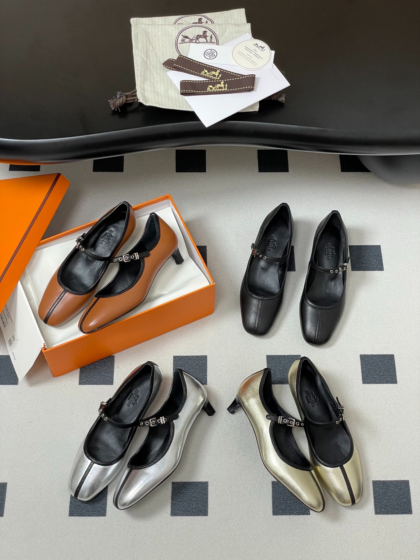 에르메스 25s 가을 신상 Liibeth 40힐