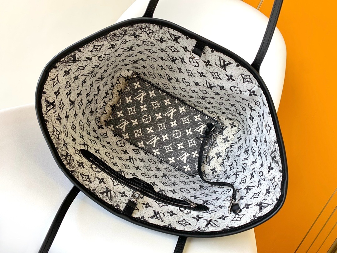 루이비통 네버풀 MM