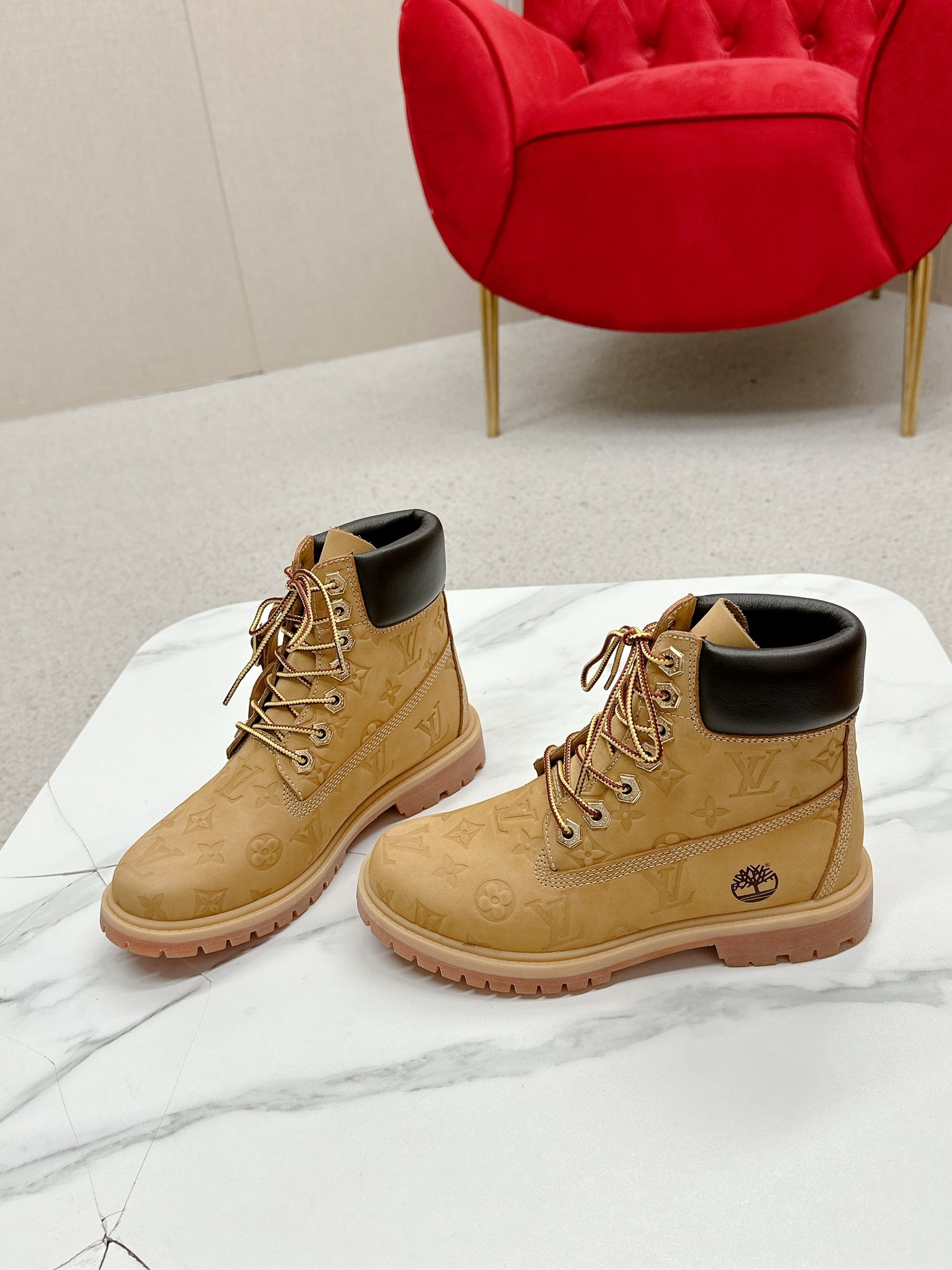 루이비통 신상 남녀공용 부츠