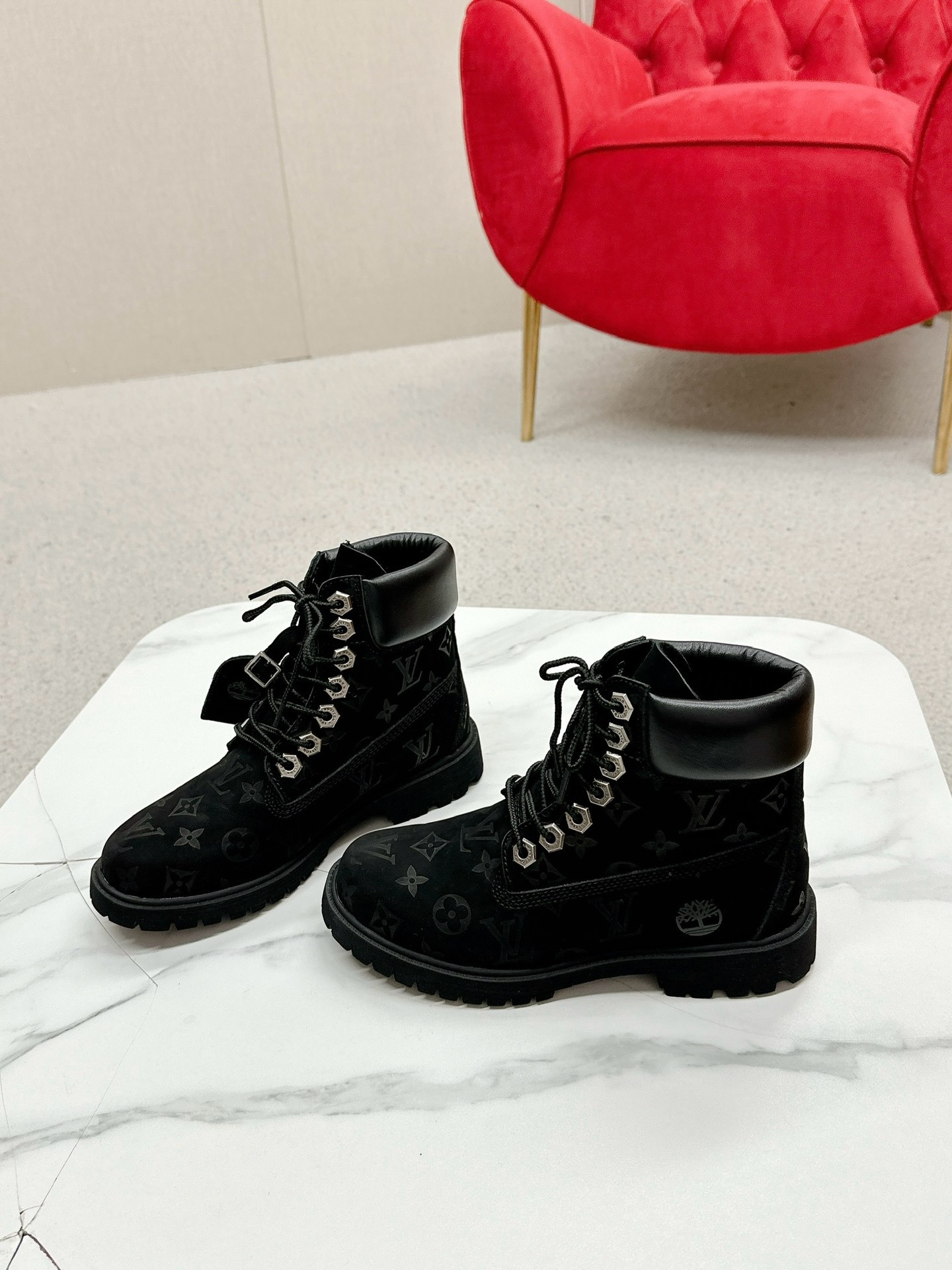 루이비통 신상 남녀공용 부츠