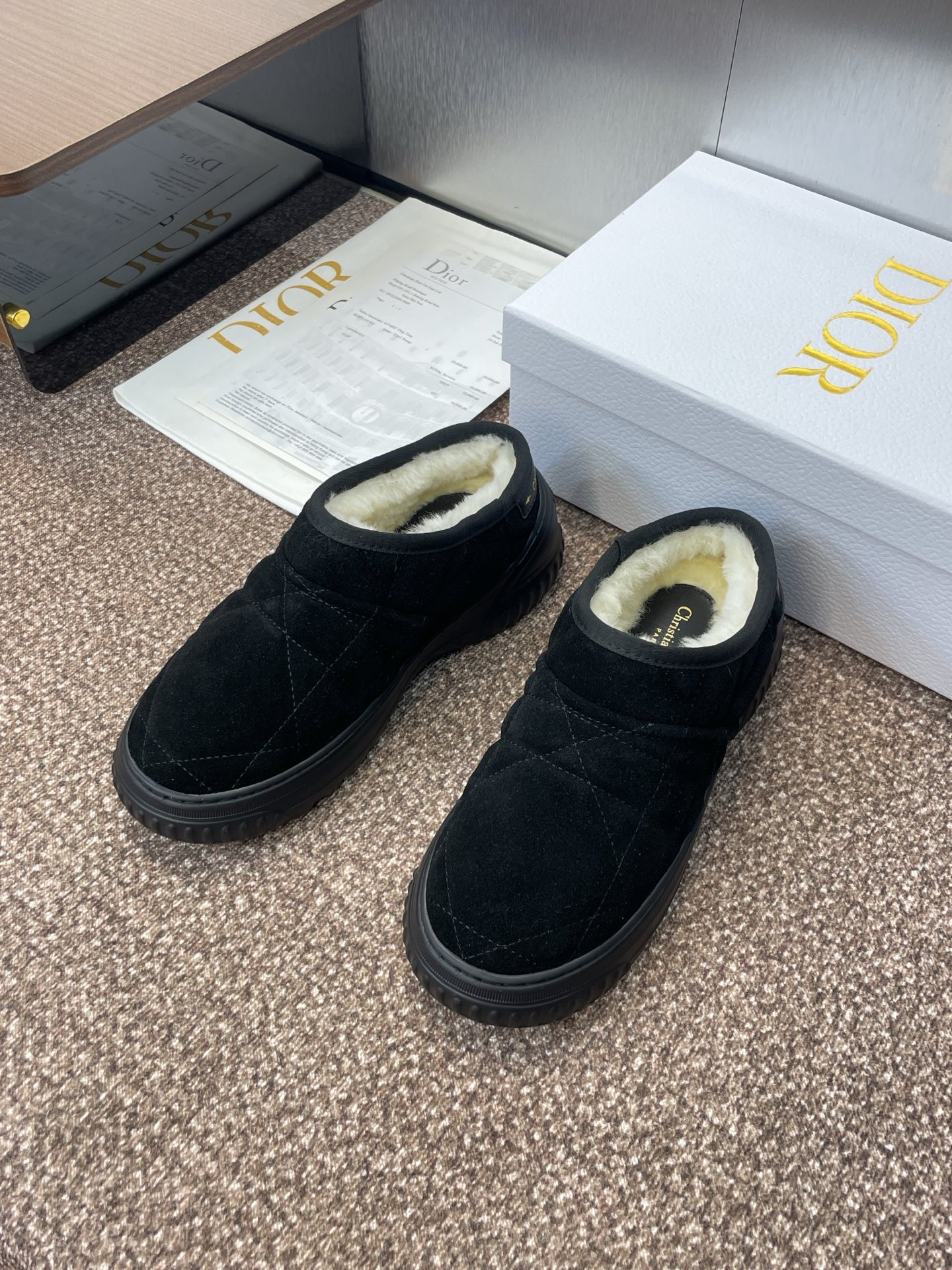 디올 25 신상 슬립온 세미 슬리퍼