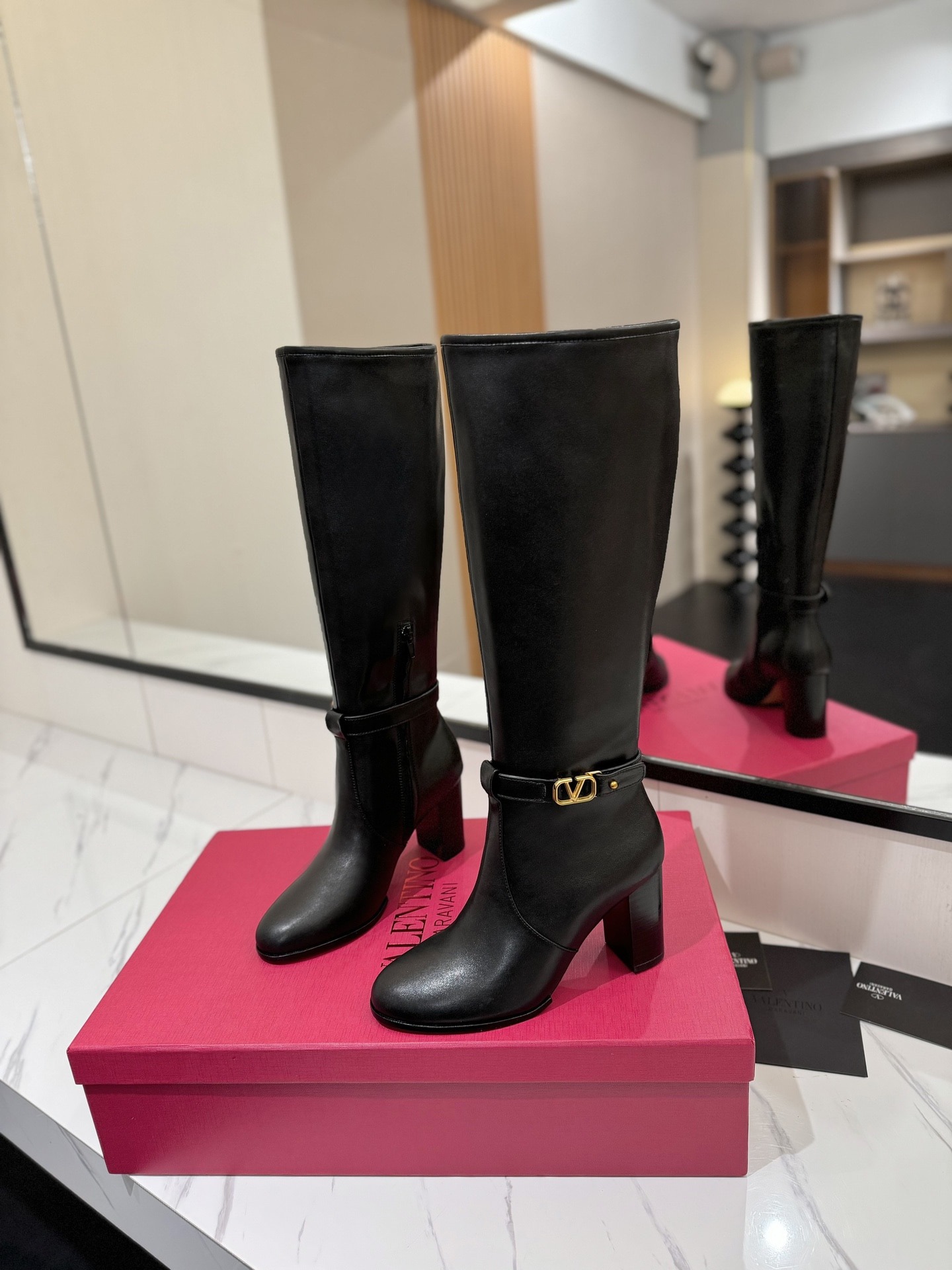 발렌티노 25 신상 하이 부츠