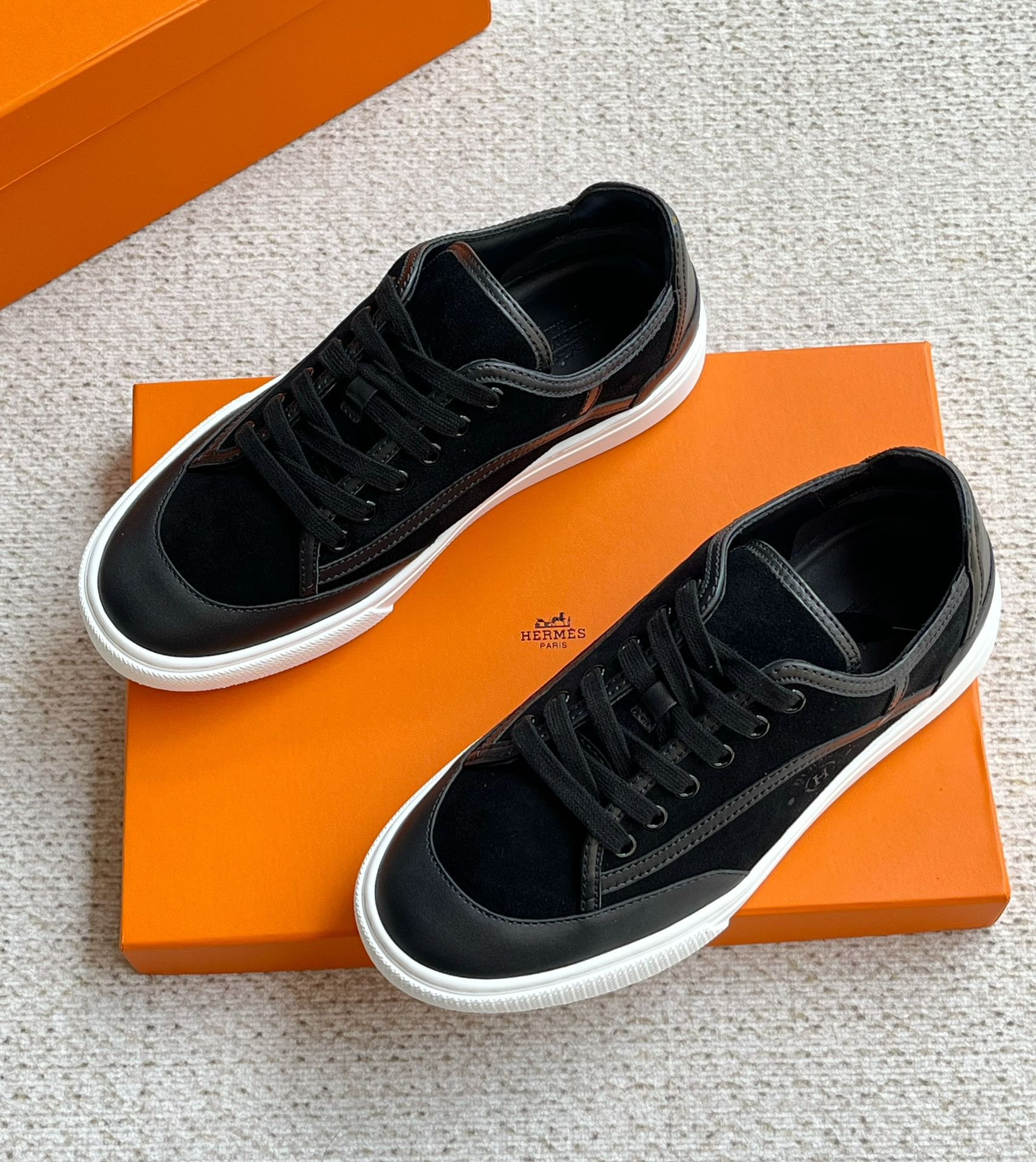 에르메스 24SS Get 남성 스니커즈