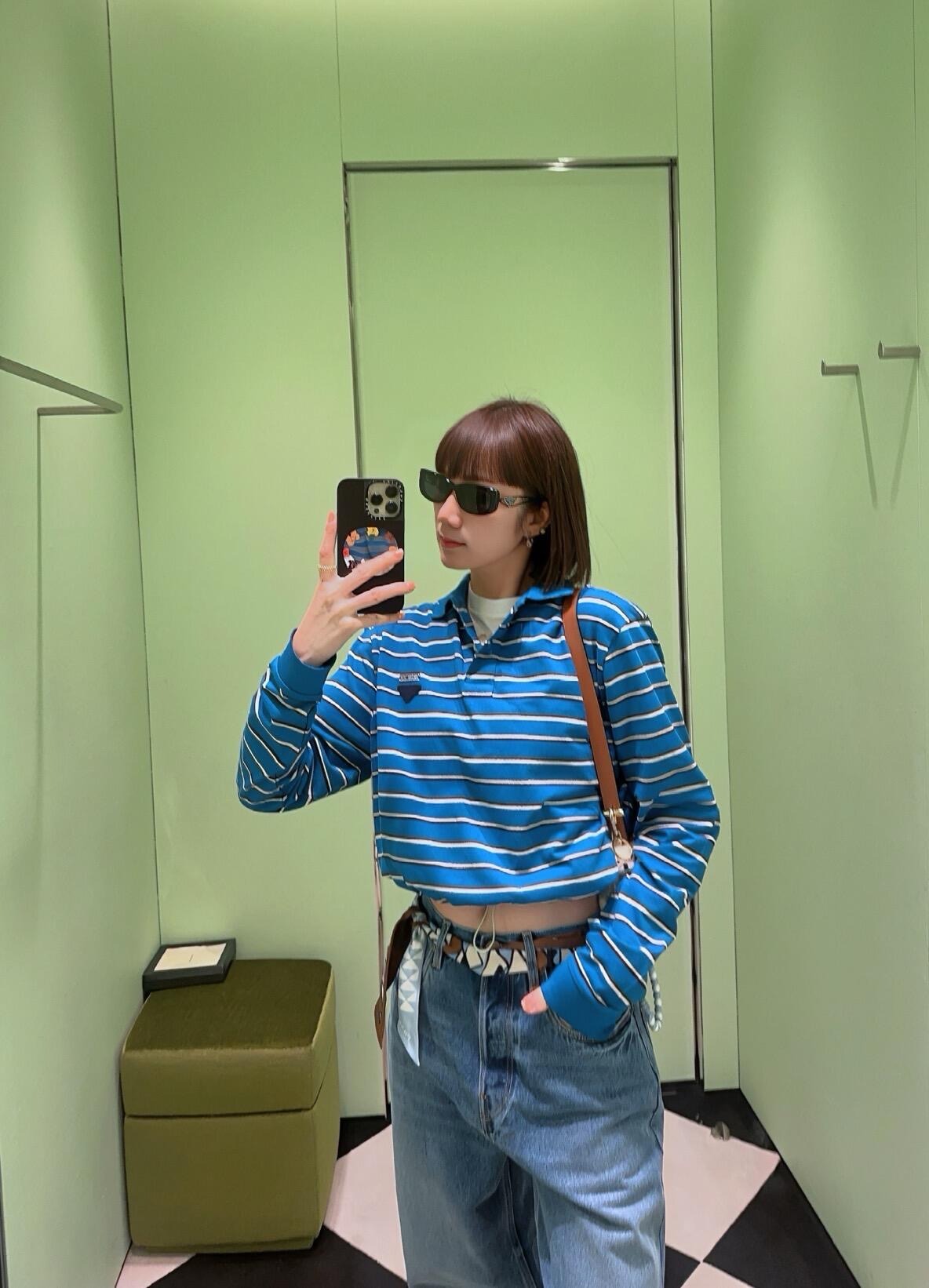 프라다 25Ss 이른 봄 신상 멜란지 스트라이프 터틀넥