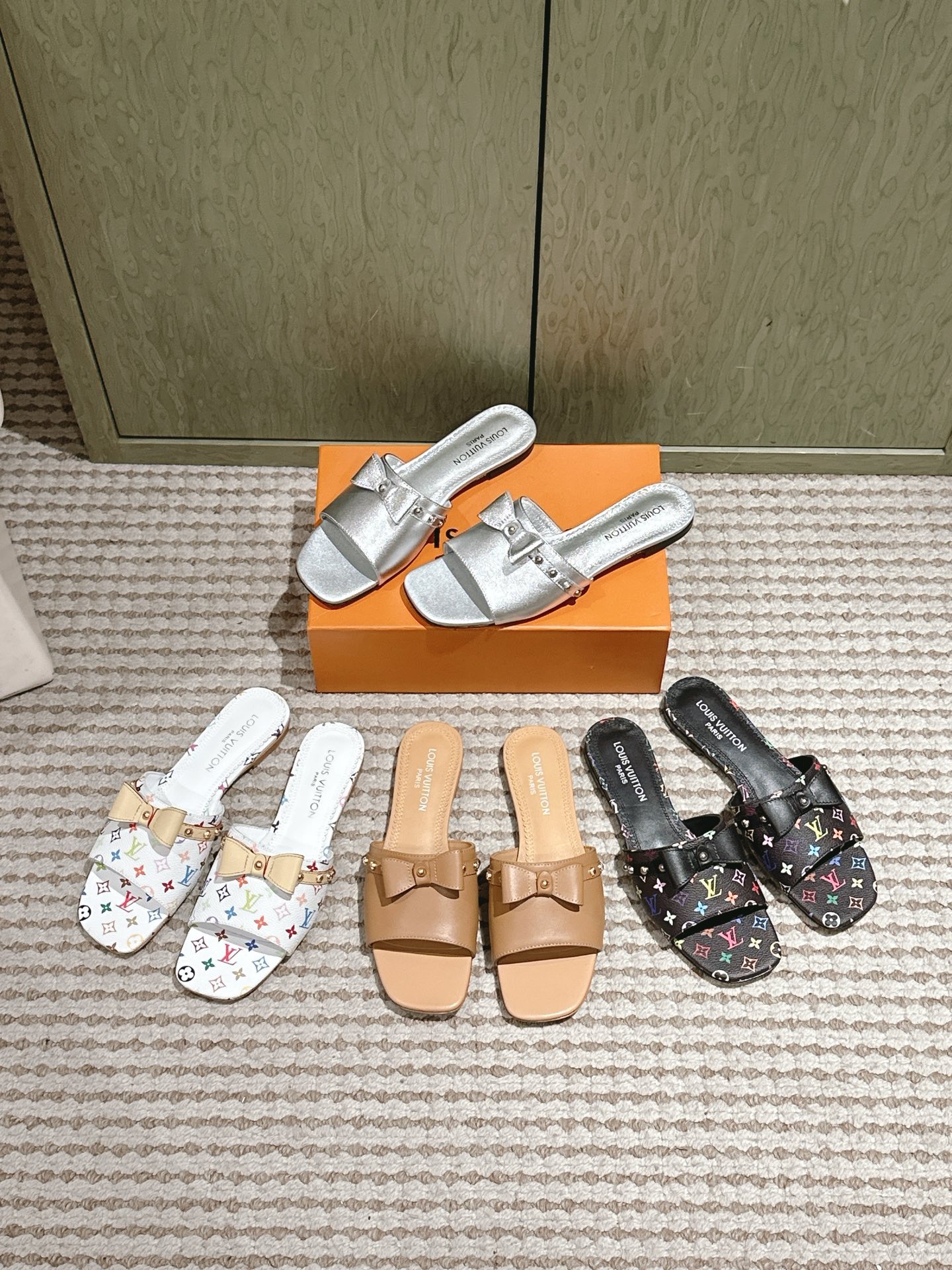 루이비통 신상 new arrival 슬리퍼