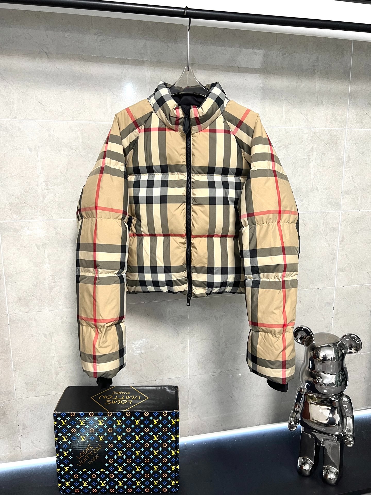 버버리 체크 여성 숏패딩