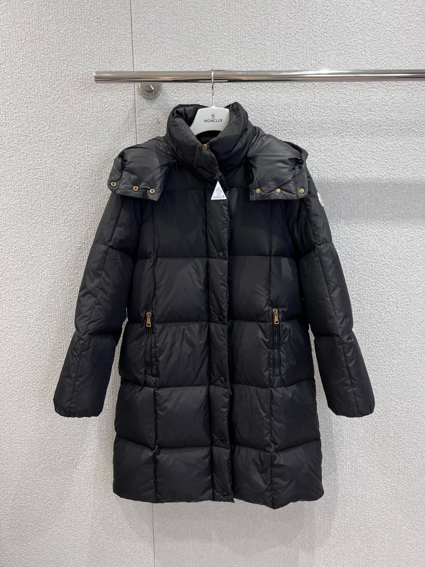 몽클레어 25Fw 신상 롱 하이넥 후드 패딩