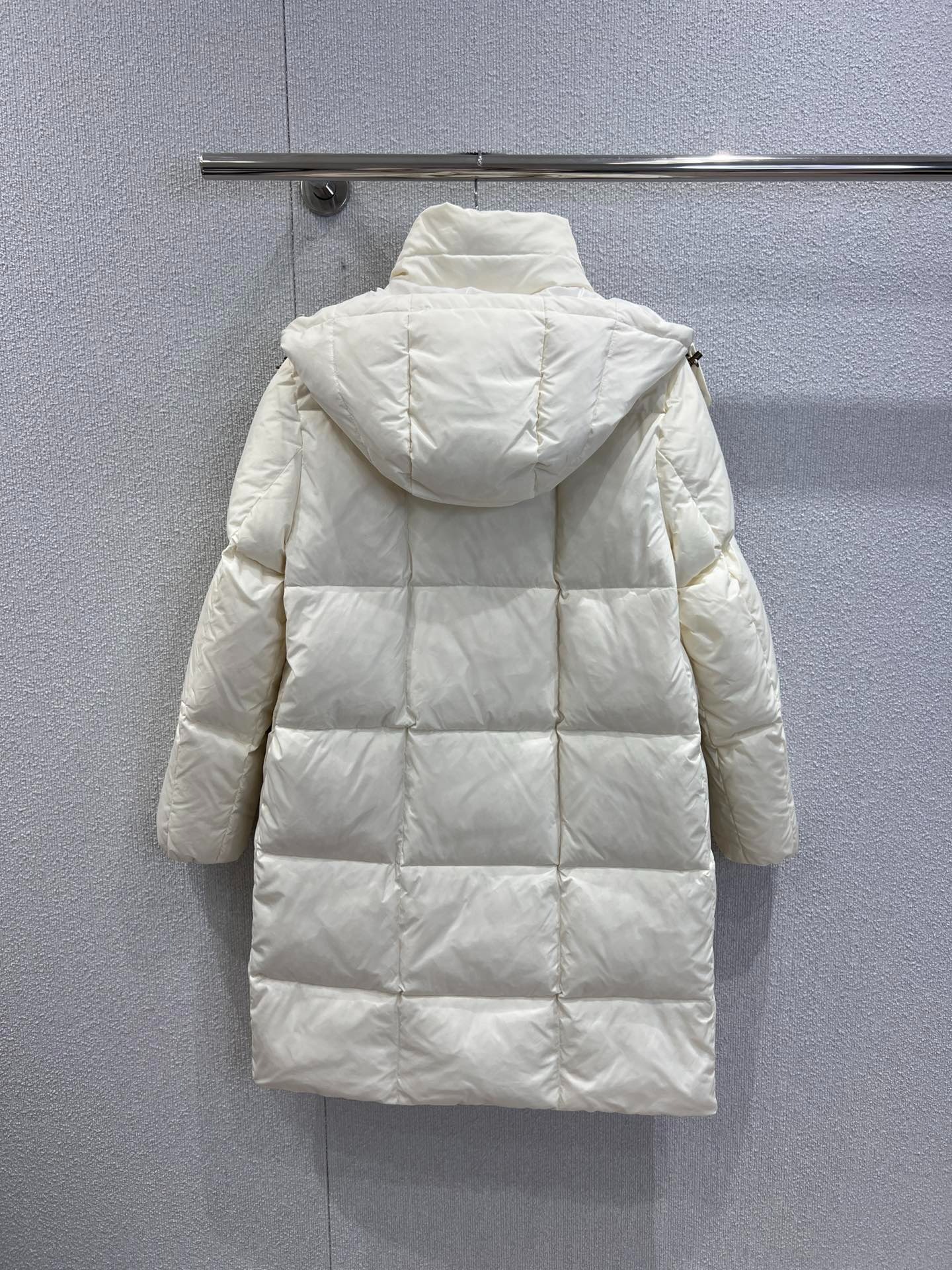 몽클레어 25Fw 신상 롱 하이넥 후드 패딩