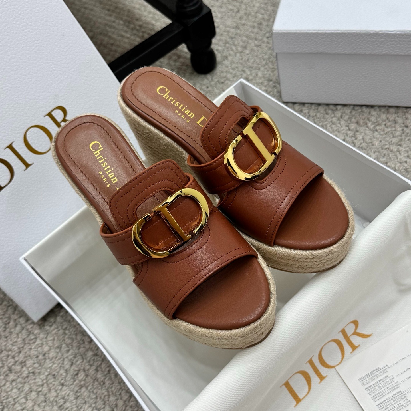 디올 25ss 여름 신상 샌들