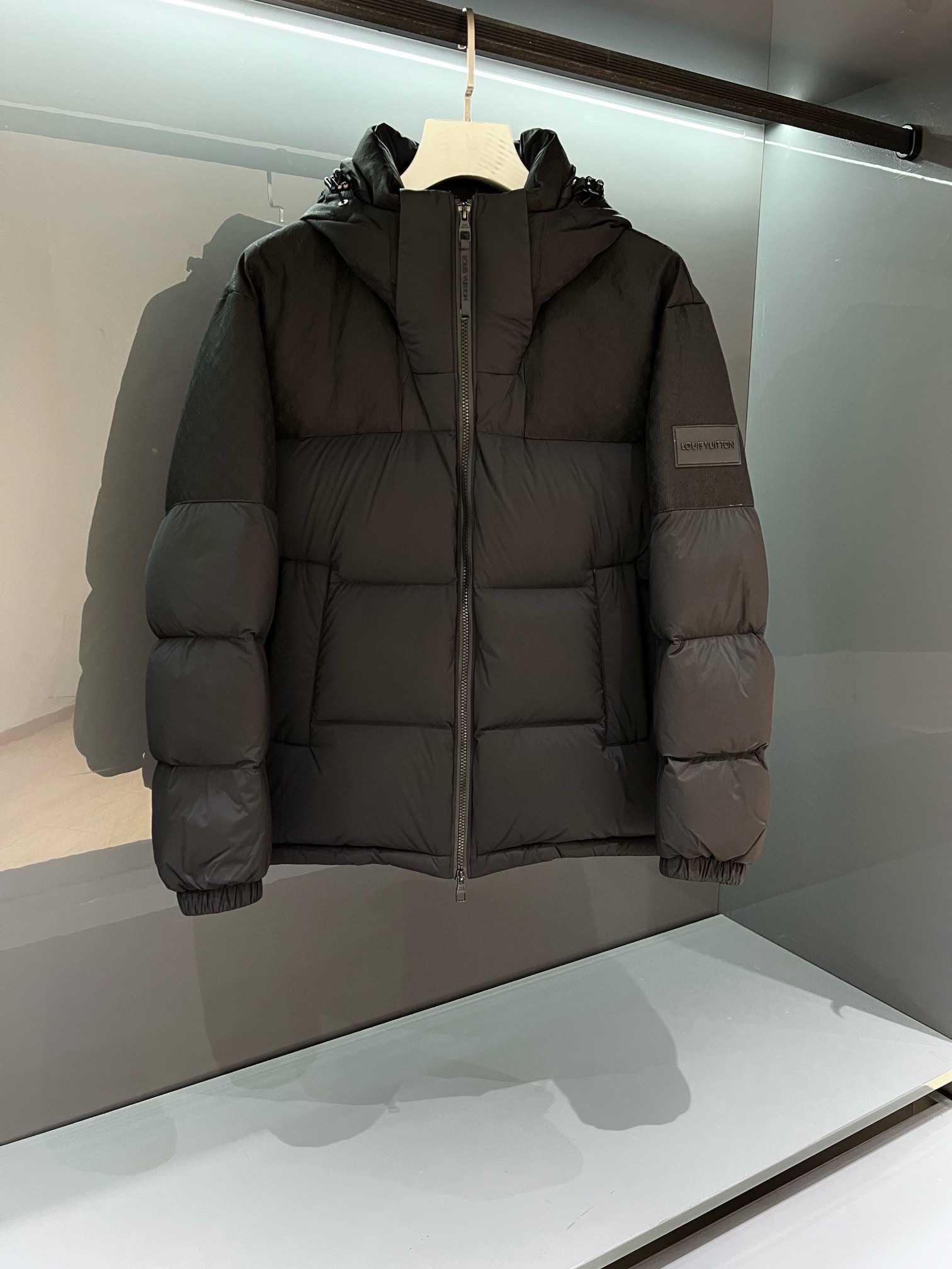 루이비통 다운 블루종 신상 패딩