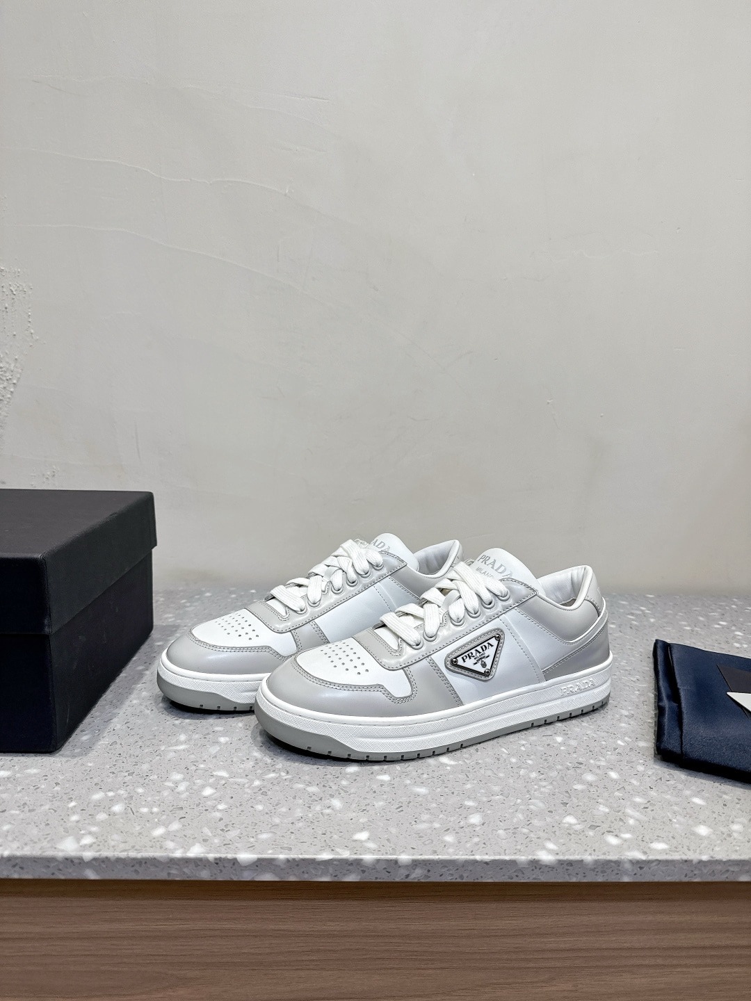프라다 25ss 신상 스니커즈 운동화