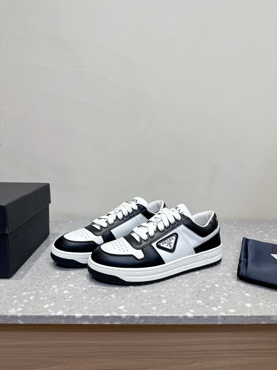 프라다 25ss 신상 스니커즈 운동화
