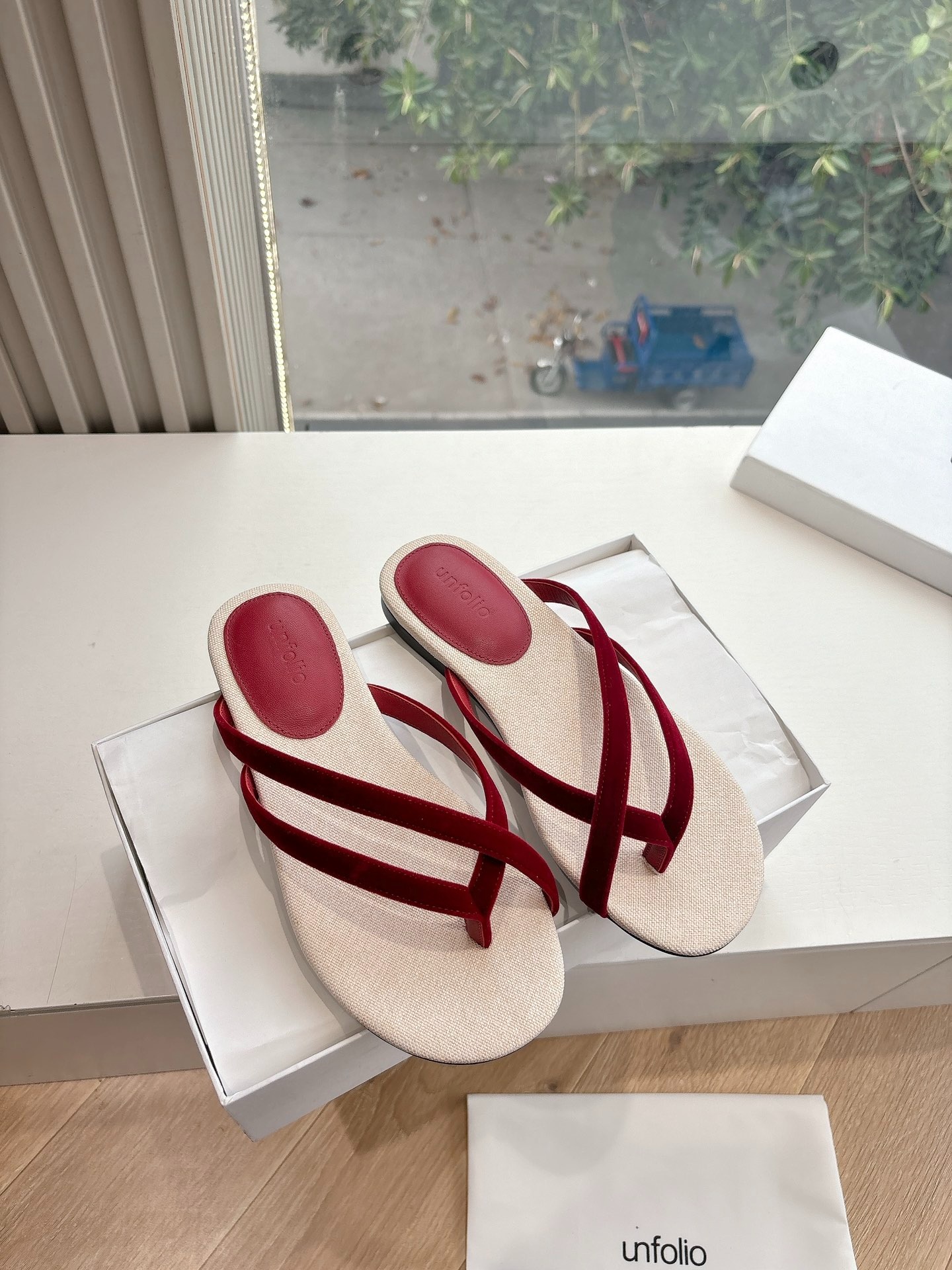 언*리오 25s 봄·여름 신상품 조리 슬리퍼