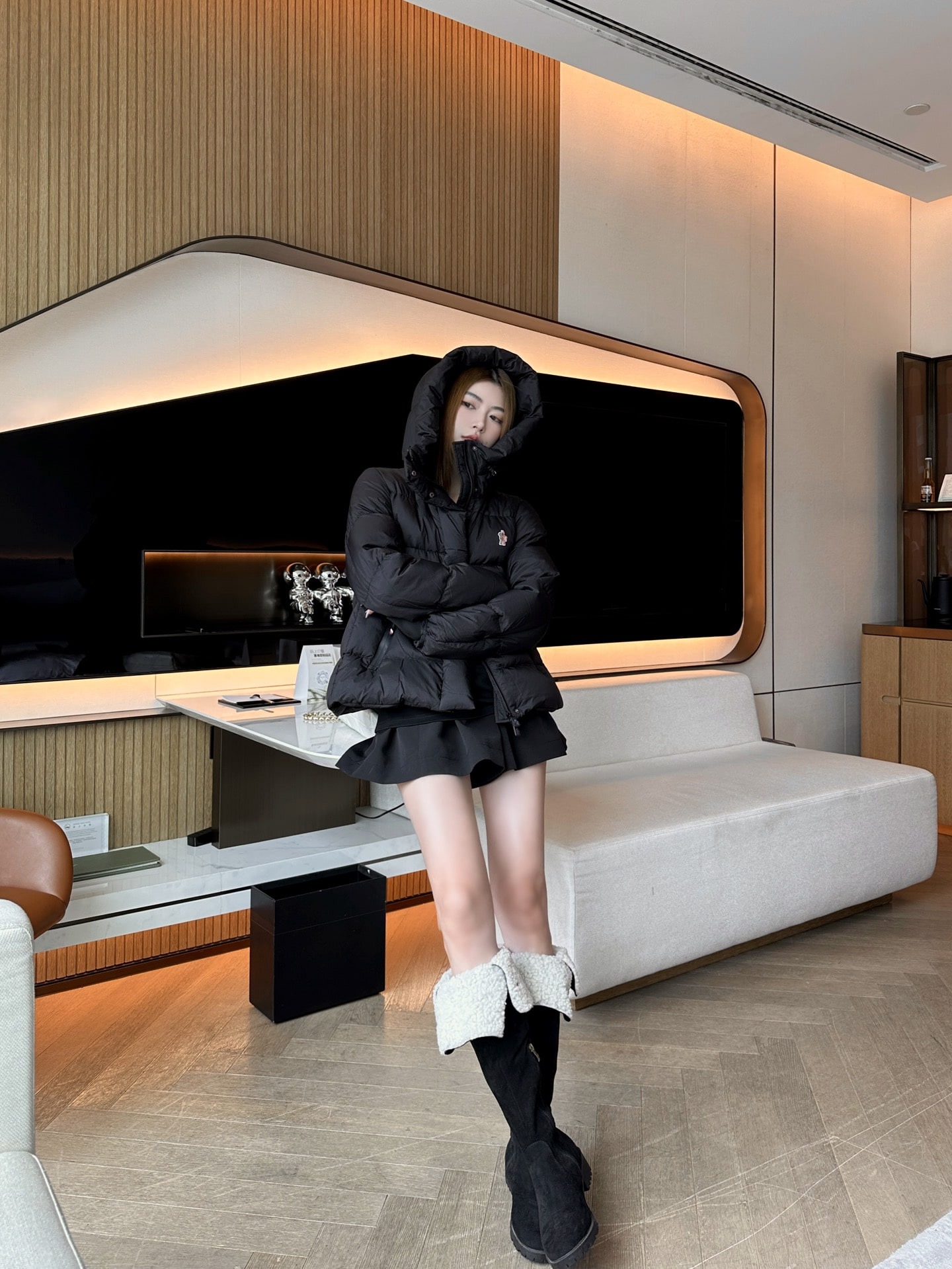 몽클레어 신상 후드 긴팔 패딩 코트