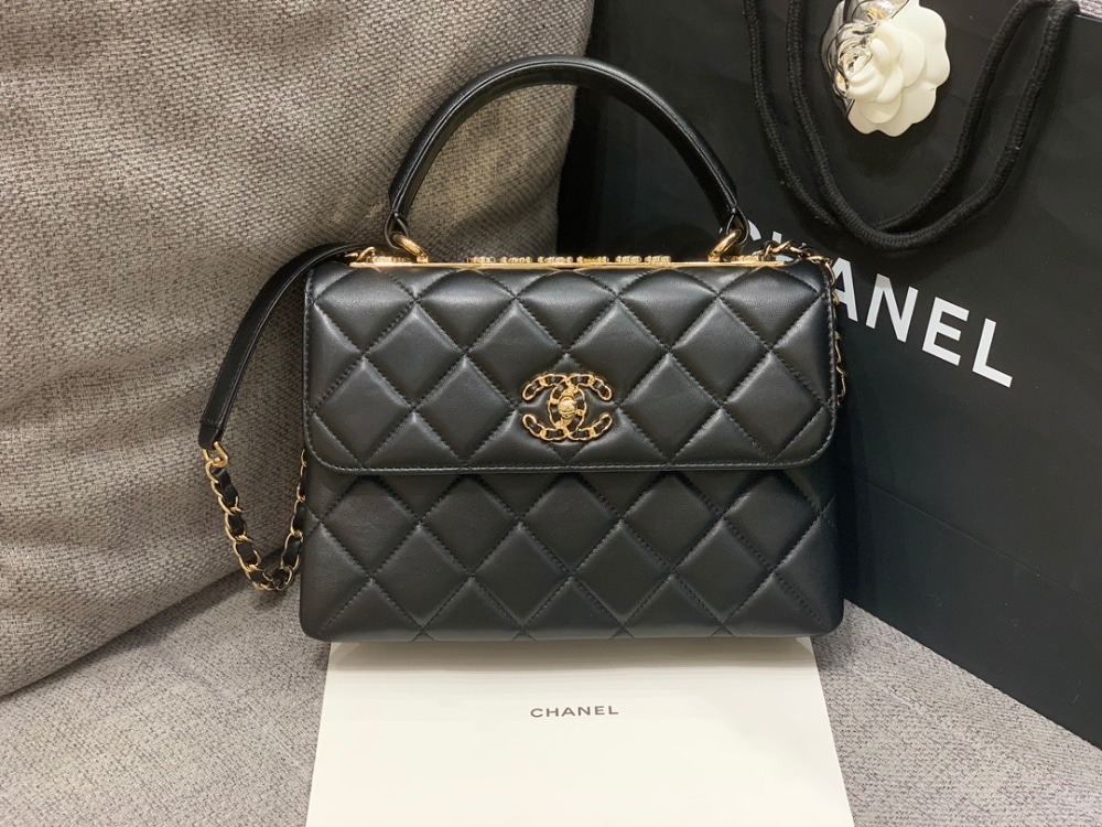 샤넬 24C 트렌드 CC 탑핸들 플랩 백 