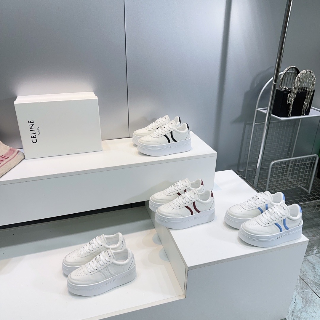 셀린느25 가을/겨울 신상 클래식 통굽 스니커즈