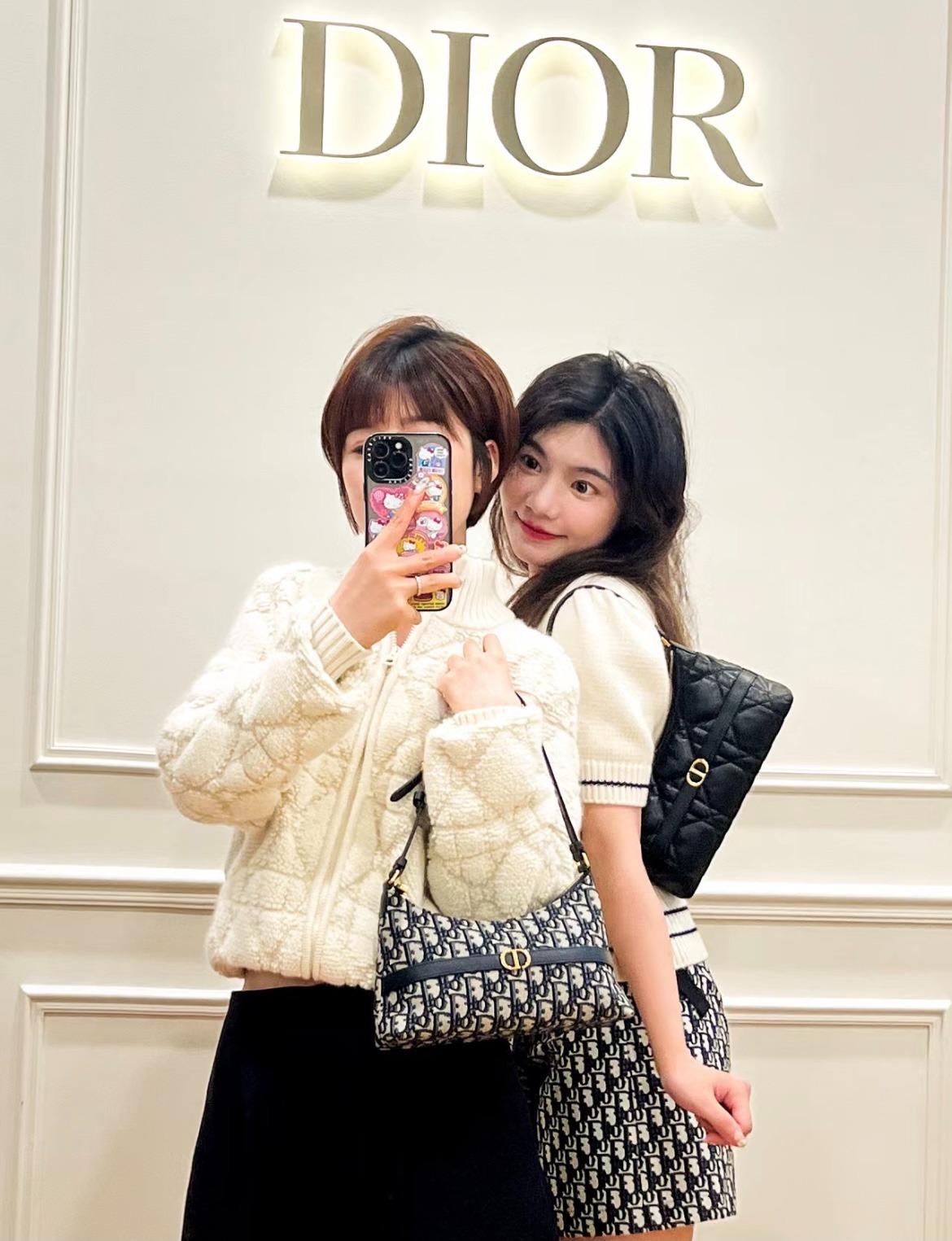 디올 30 몽테뉴 미니 숄더 만두백