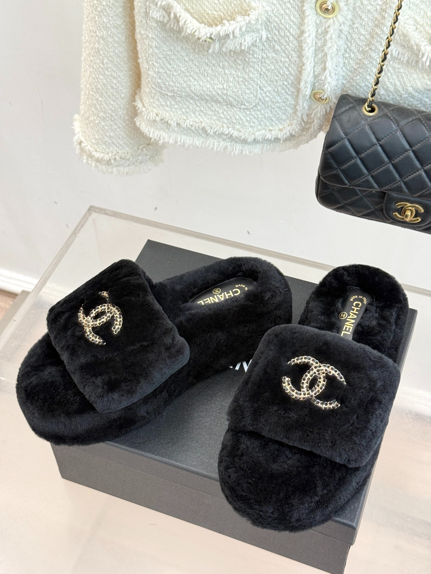 샤넬 클래식 스트랩 통굽 슬리퍼