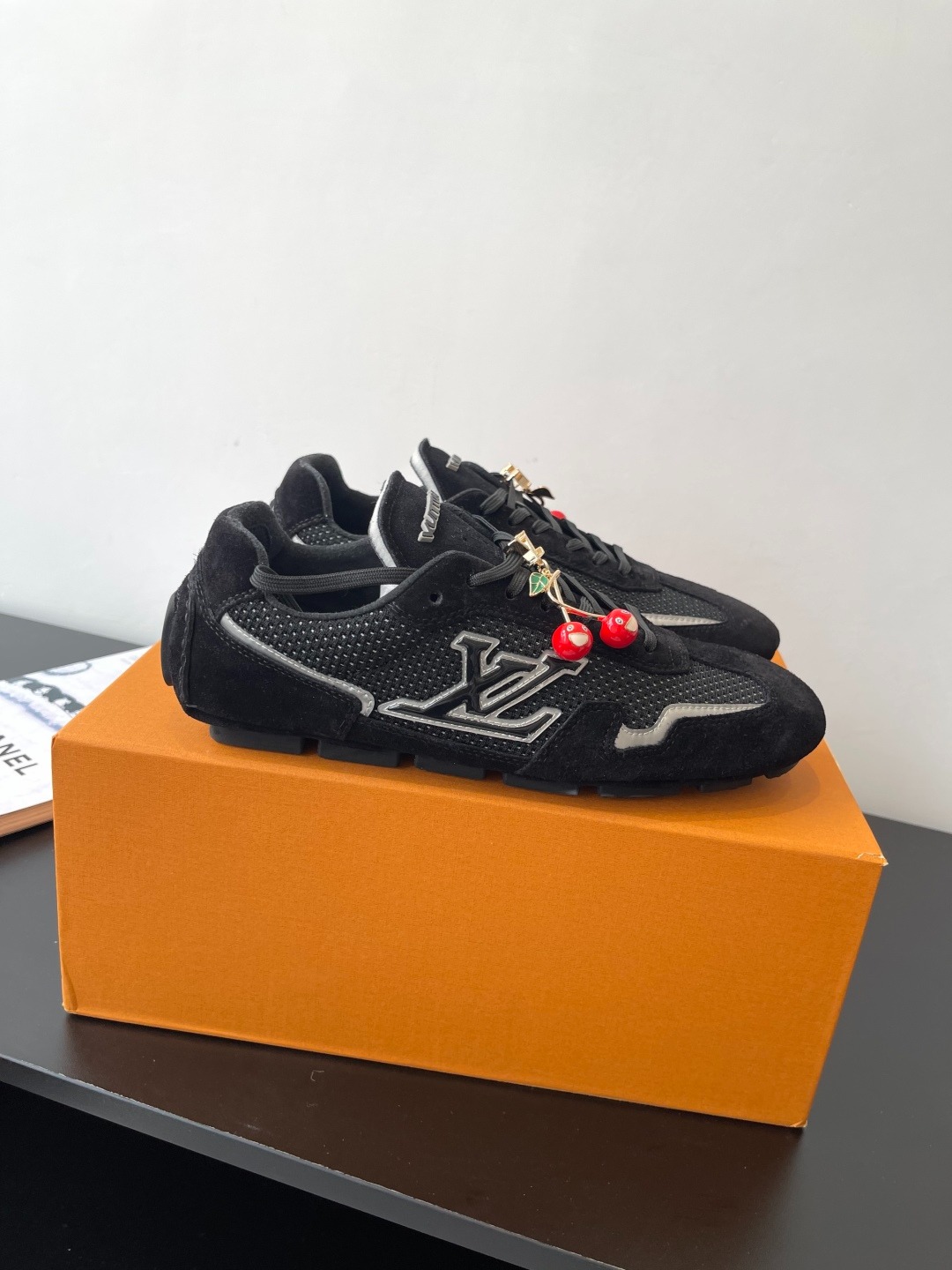 루이비통 신상 스니커즈