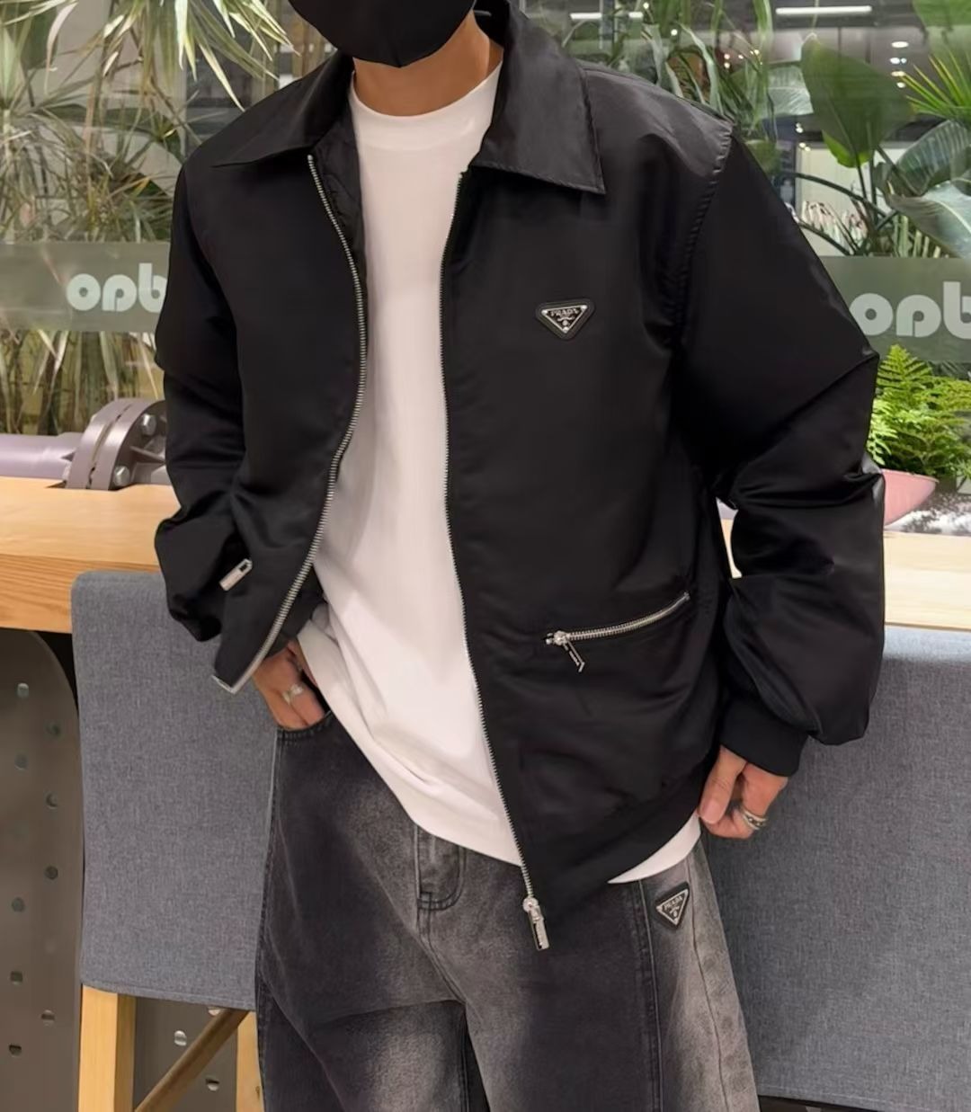 프라다 25ss 신상 나일론 파일럿 점퍼