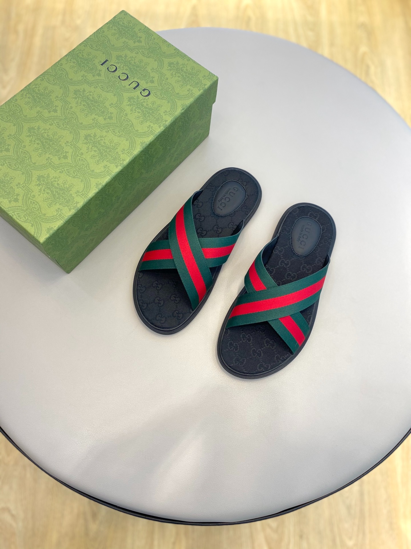 구찌 고급 남성 여름 슬리퍼