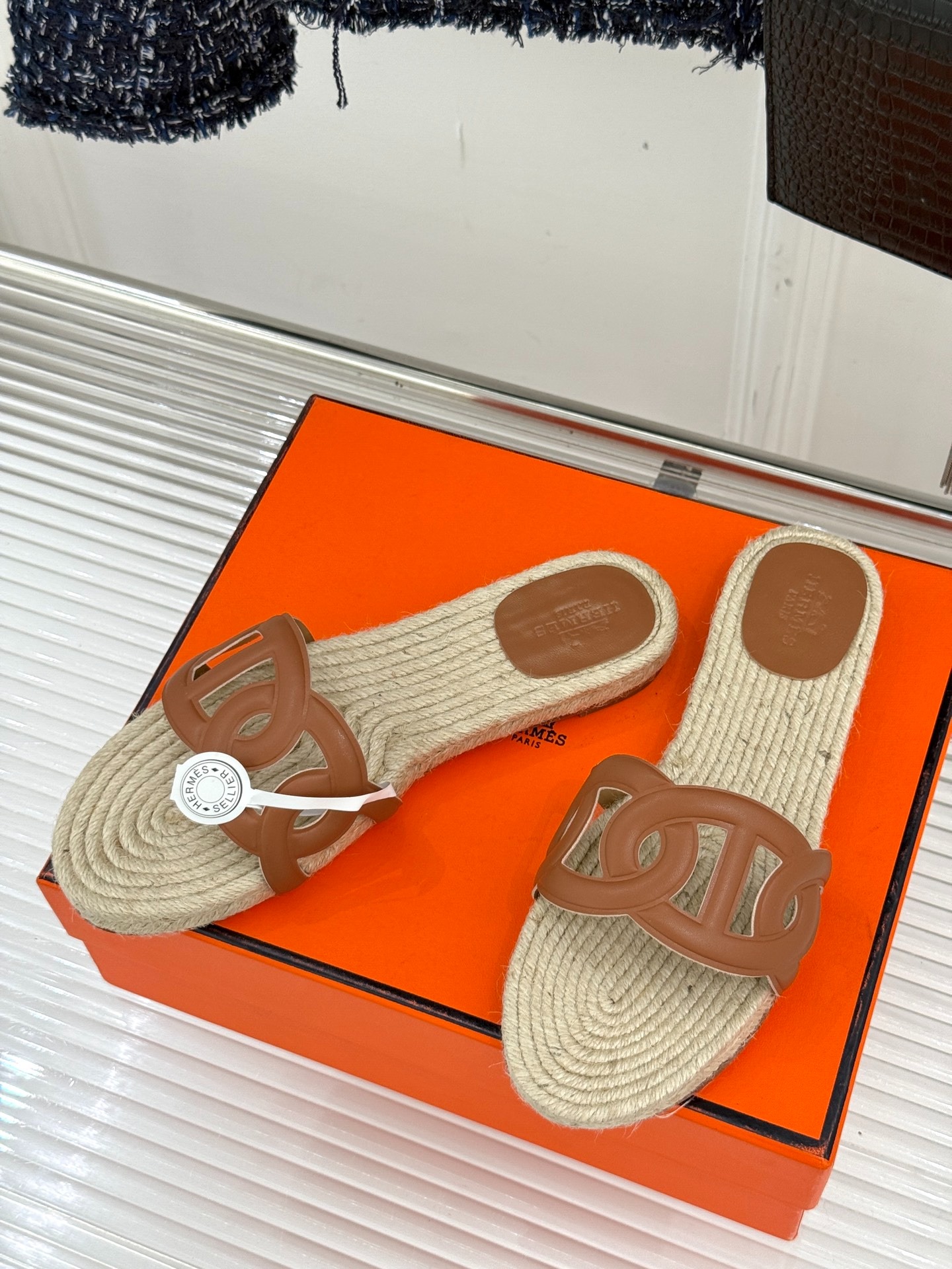 에르메스 클래식 슬리퍼