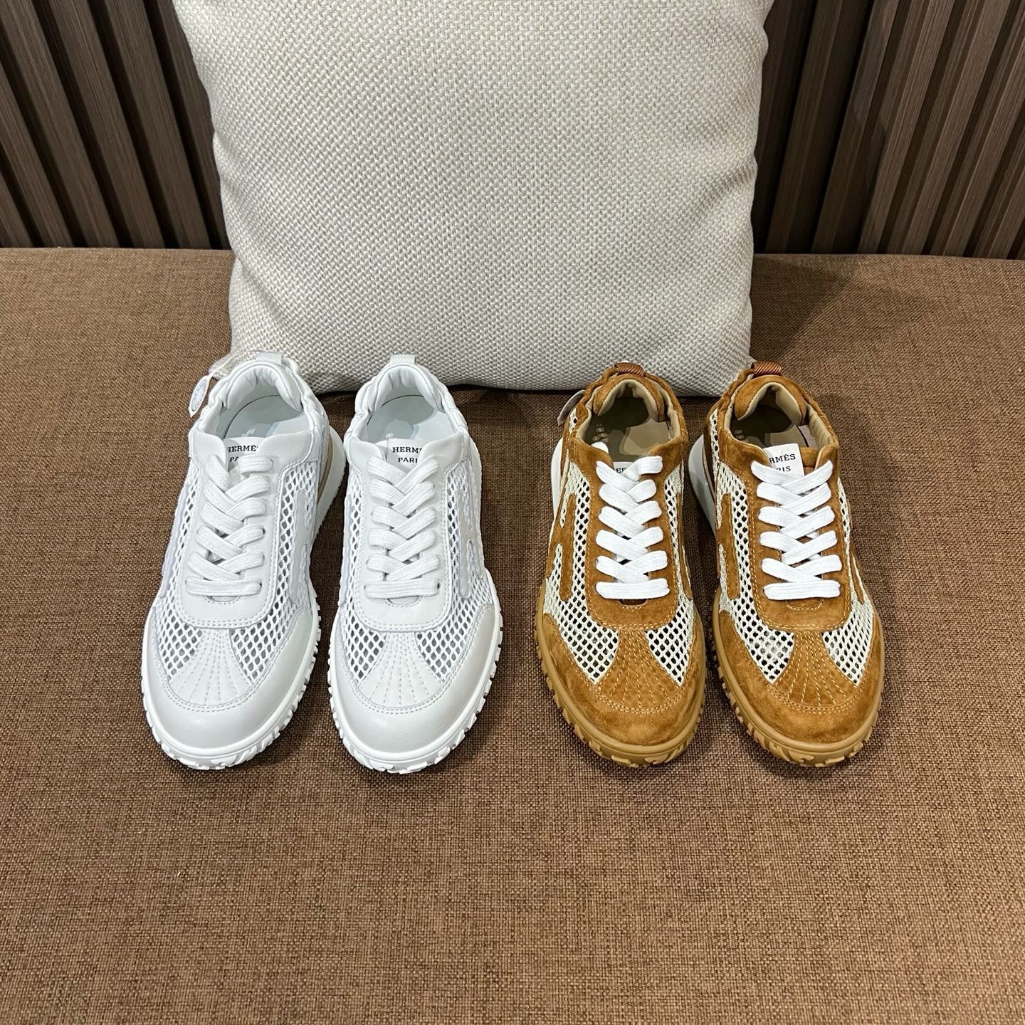 에르메스 젯 스니커즈 펀칭 메쉬 워커