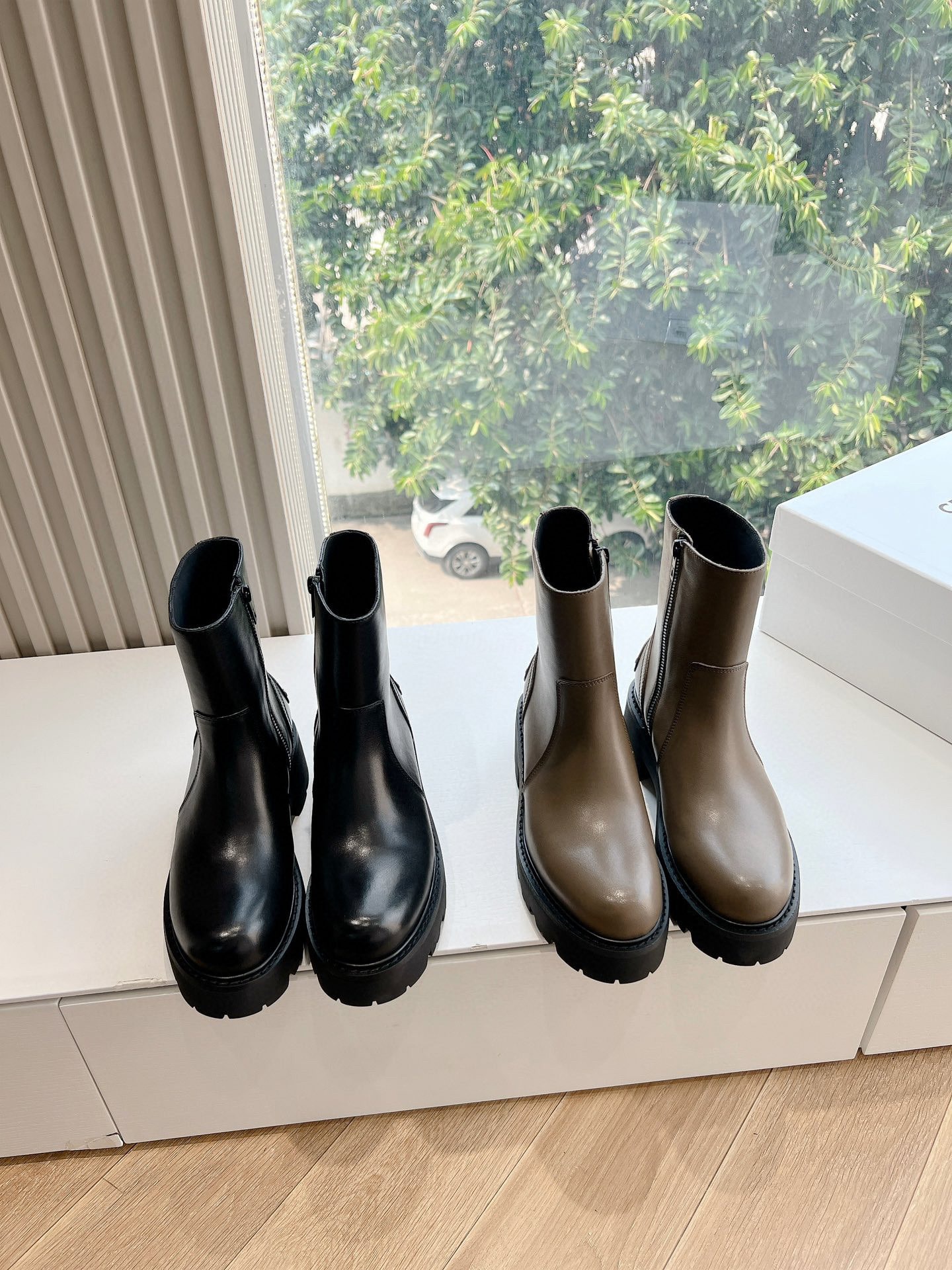 셀린느 2025 가을/겨울 신상 라이더 부츠