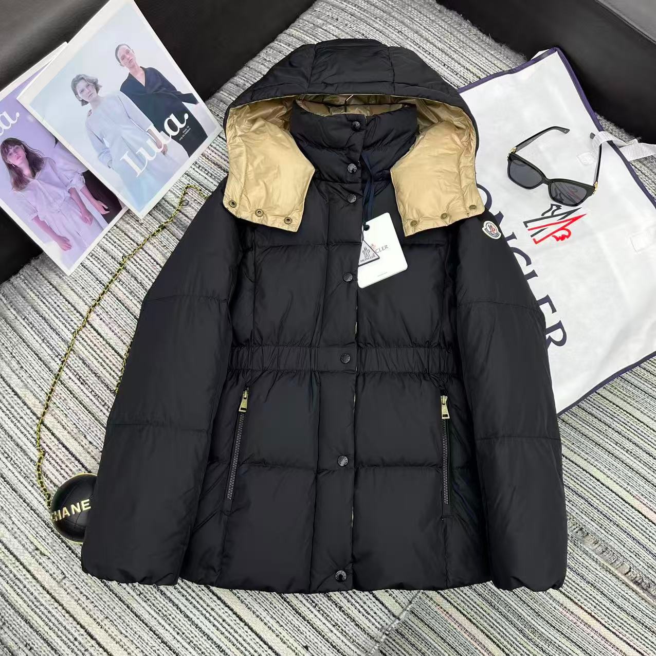 몽클레어 신상 후드 조거 다운 아우터