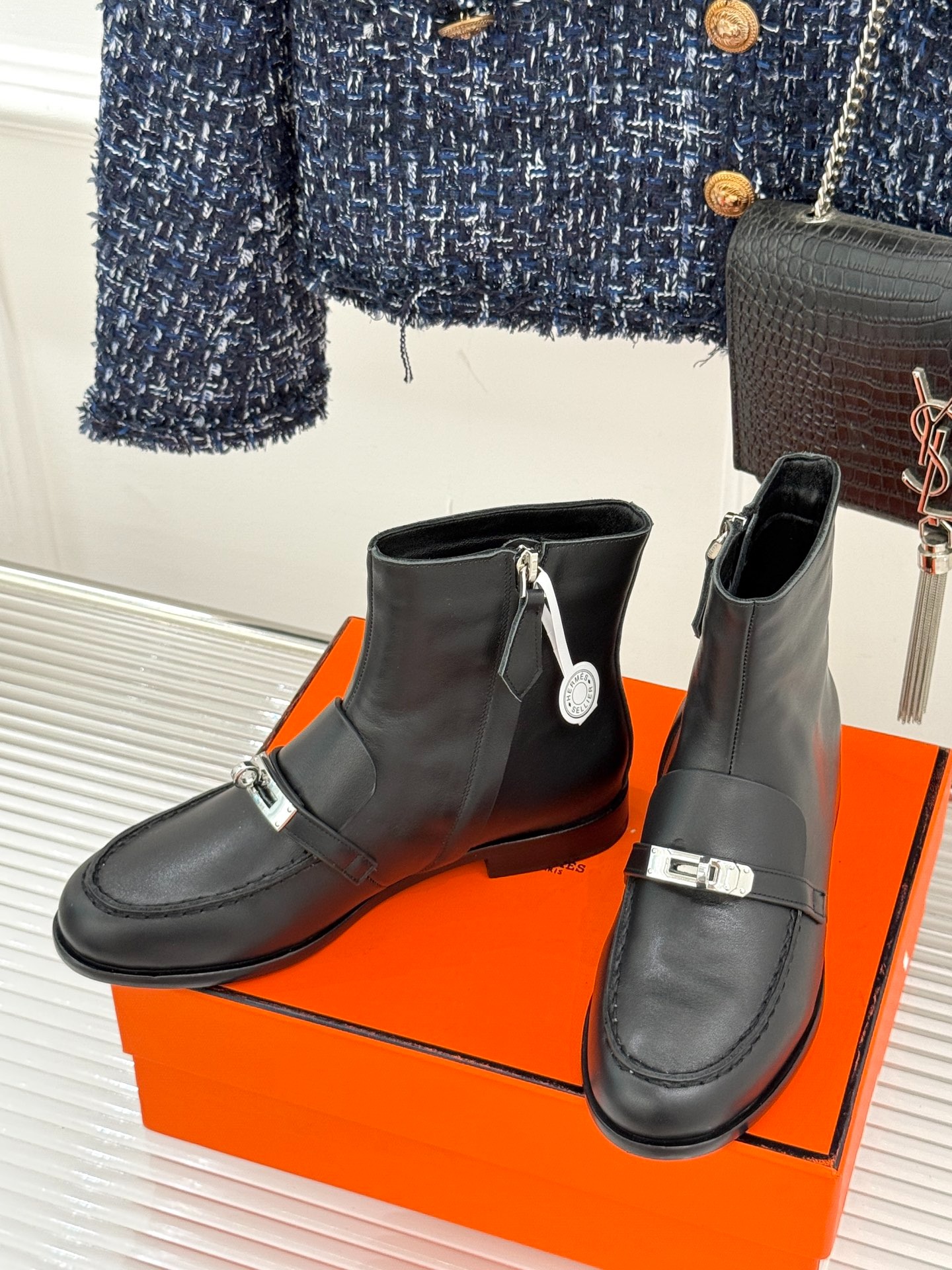 에르메스 25WF 신상 켈리 버클 플랫