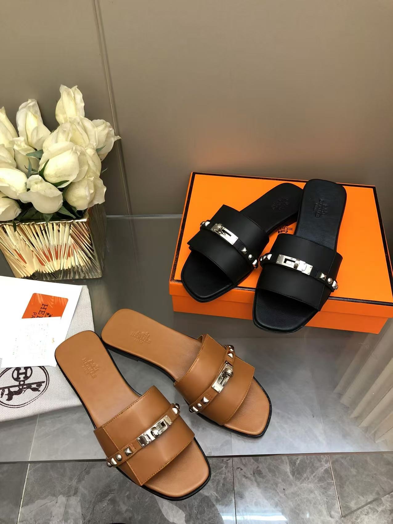 에르메스 클래식 켈리 슬리퍼