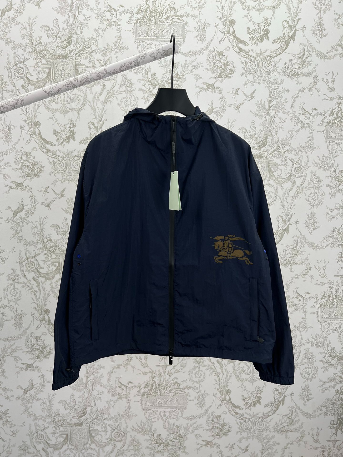 버버리 25ss 후드점퍼