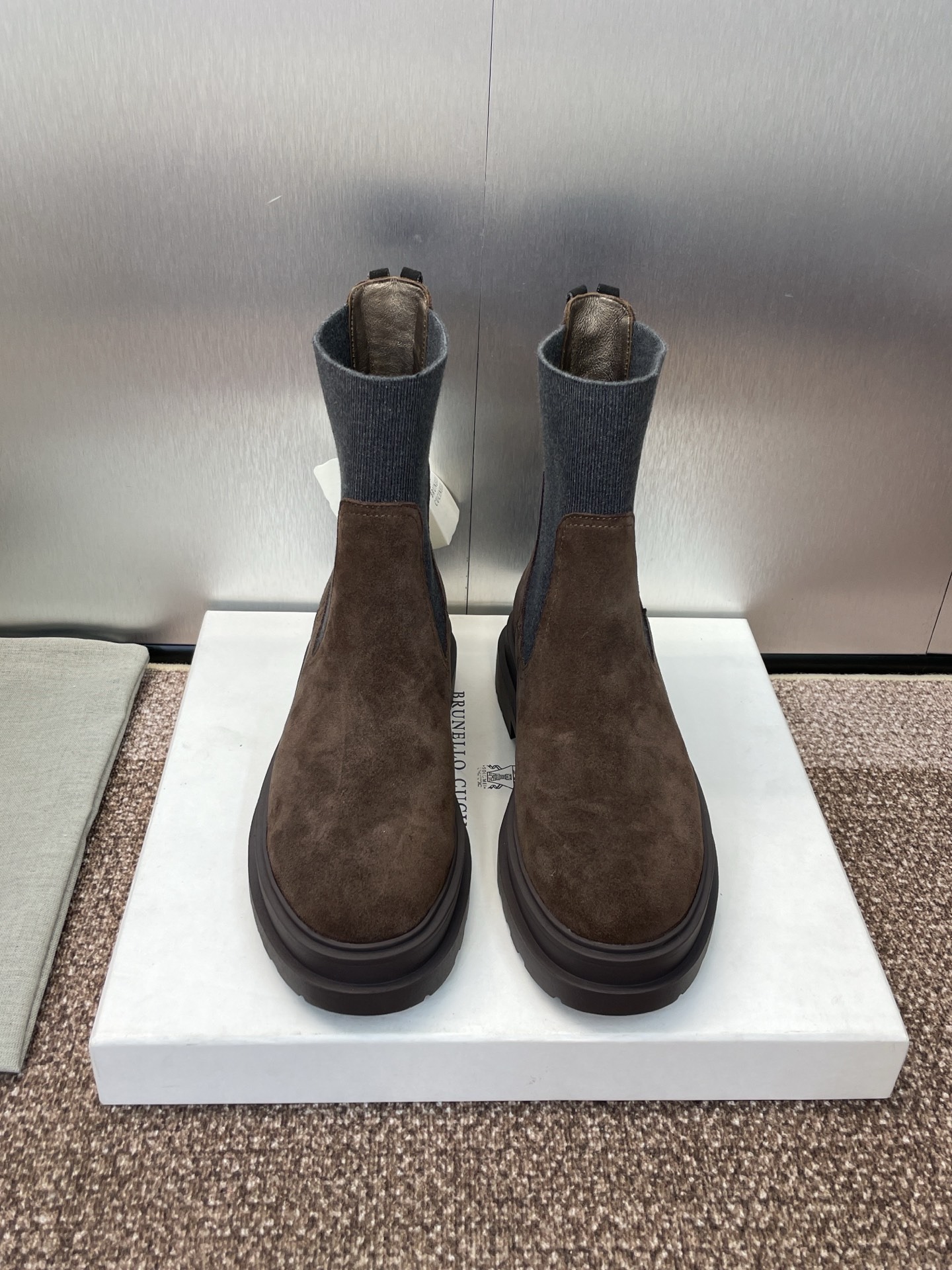 브루넬로쿠치넬리 쿠치넬리 2025 F/W 신상 스판 여성 앵클부츠