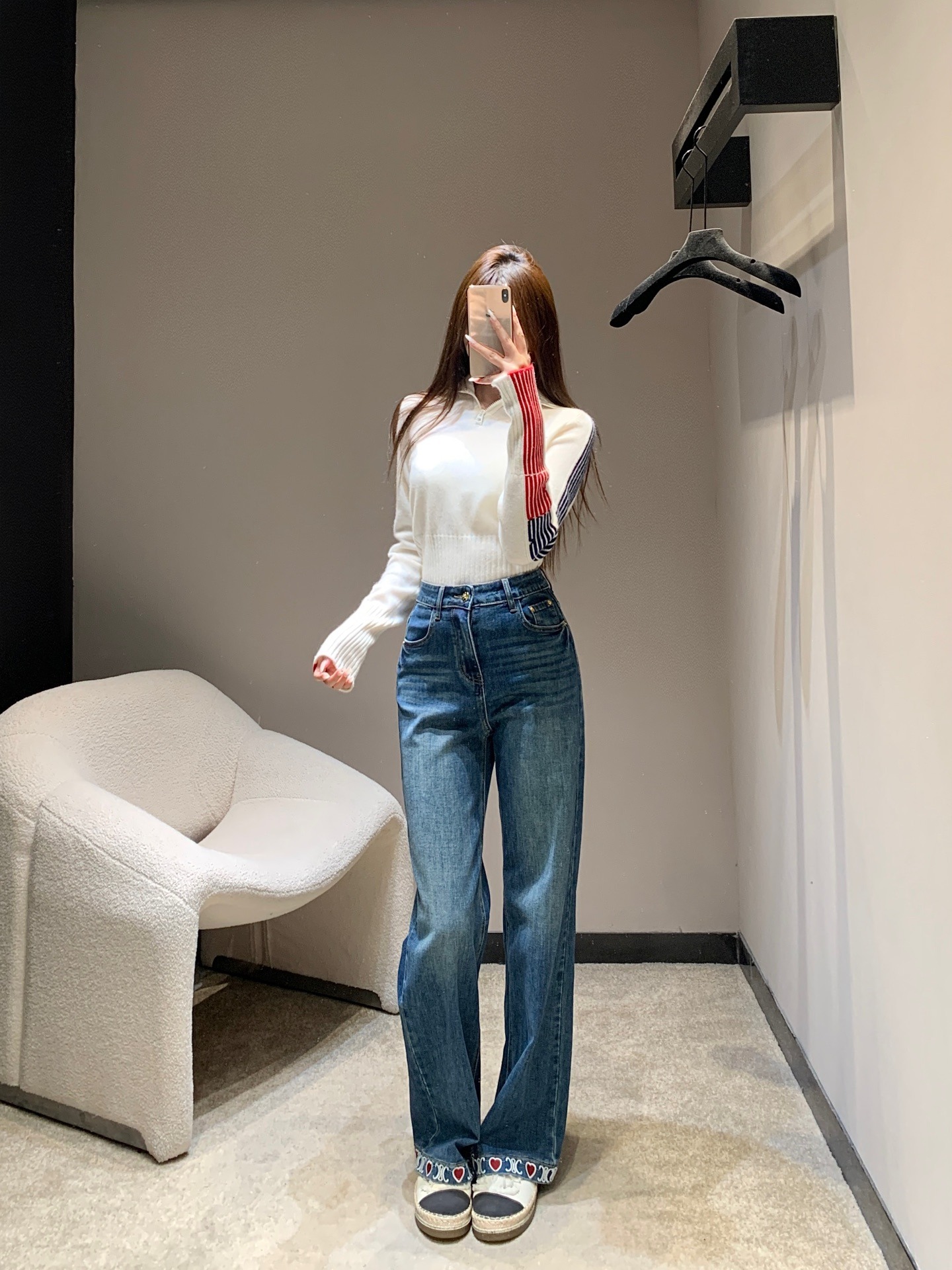 셀린느 25Fw 신상 데님 스트레이트 팬츠