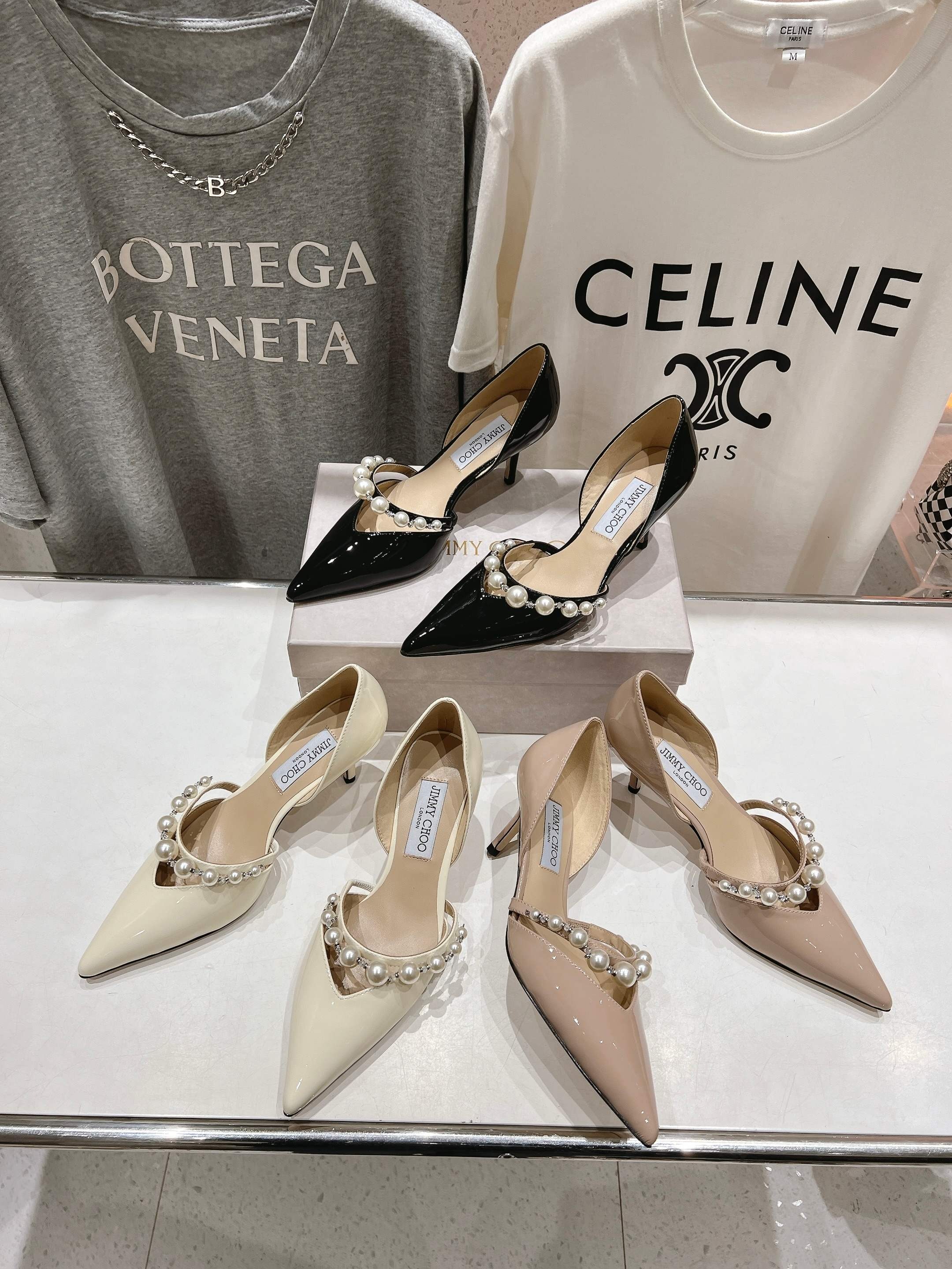 지미추 2025ss 봄여름 신상 심플 스틸레토 진주 펌프스