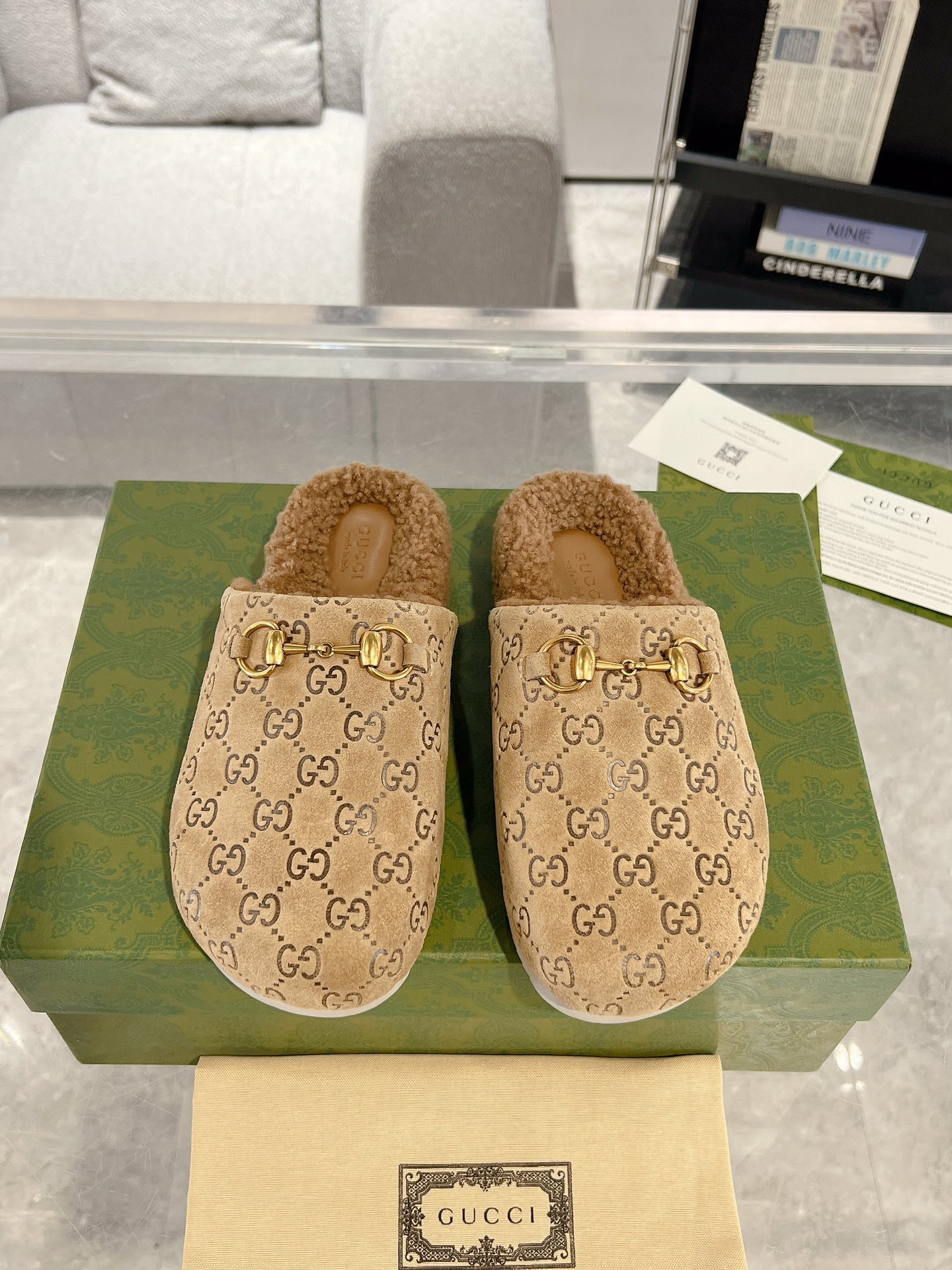 구찌 여성 홀스빗뮬 슬리퍼