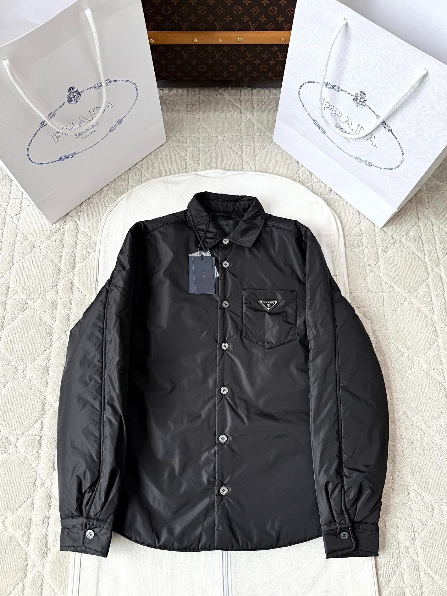 프라다 25FW 나일론 터틀넥 야상 점퍼