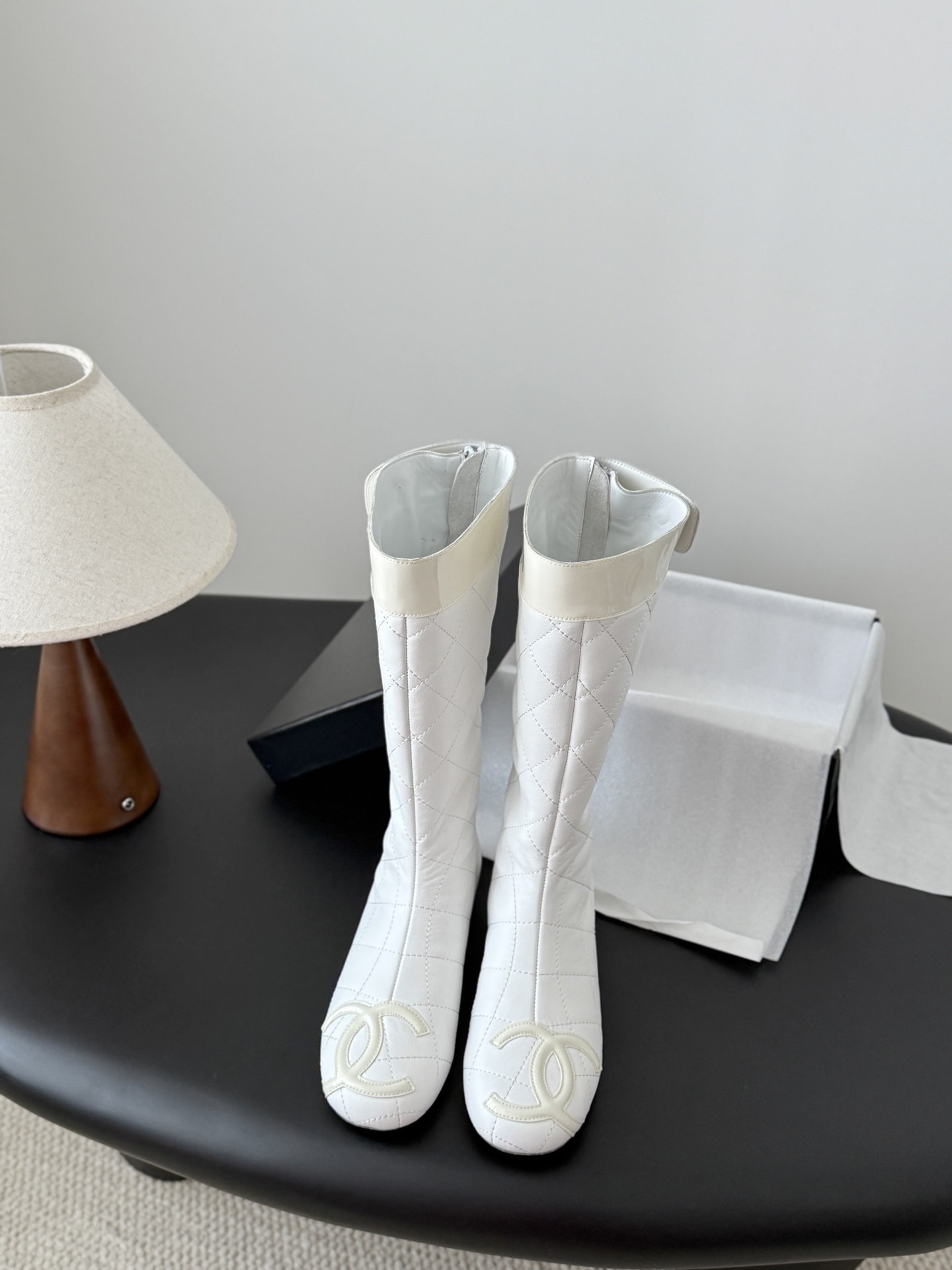 샤넬 캉펑 시리즈 앵클부츠