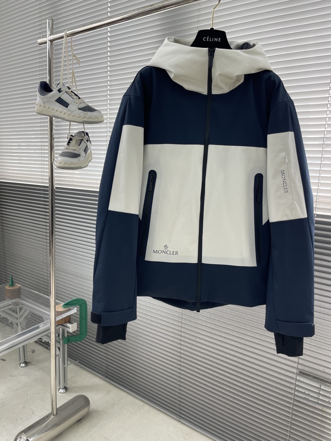 몽클레어 신상 블록 집업 패딩 점퍼