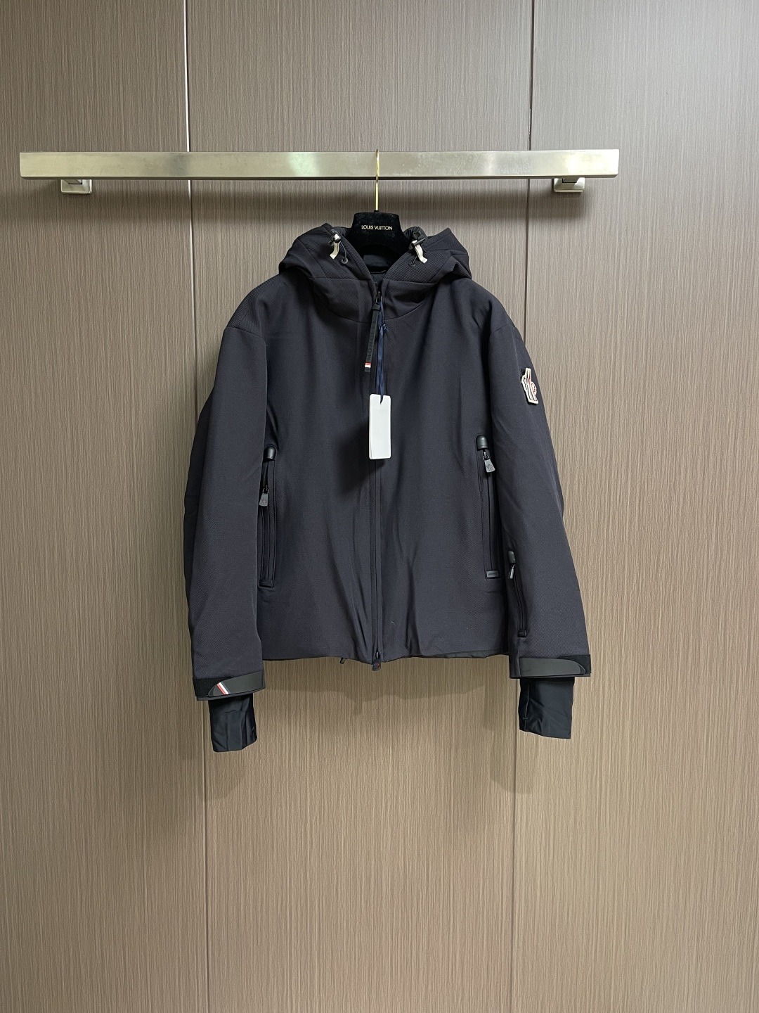 몽클레어 25ss 구스다운 점퍼