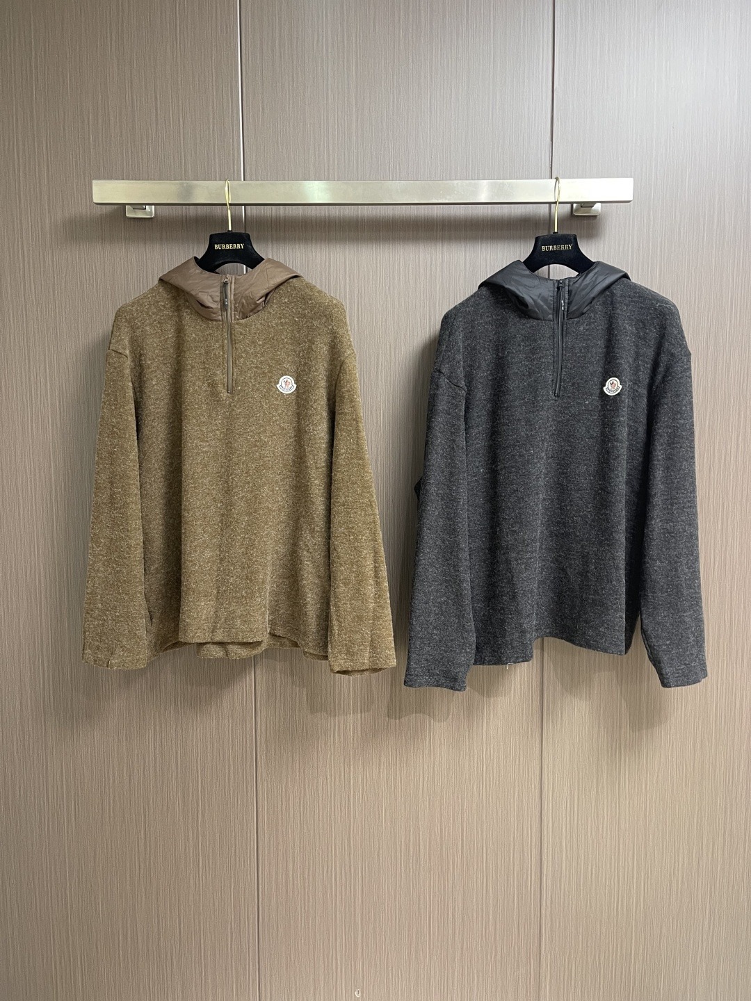 몽클레어 25ss 신상 니트 스웨터