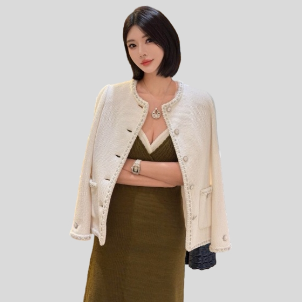 샤넬 화이트 트위드 자켓